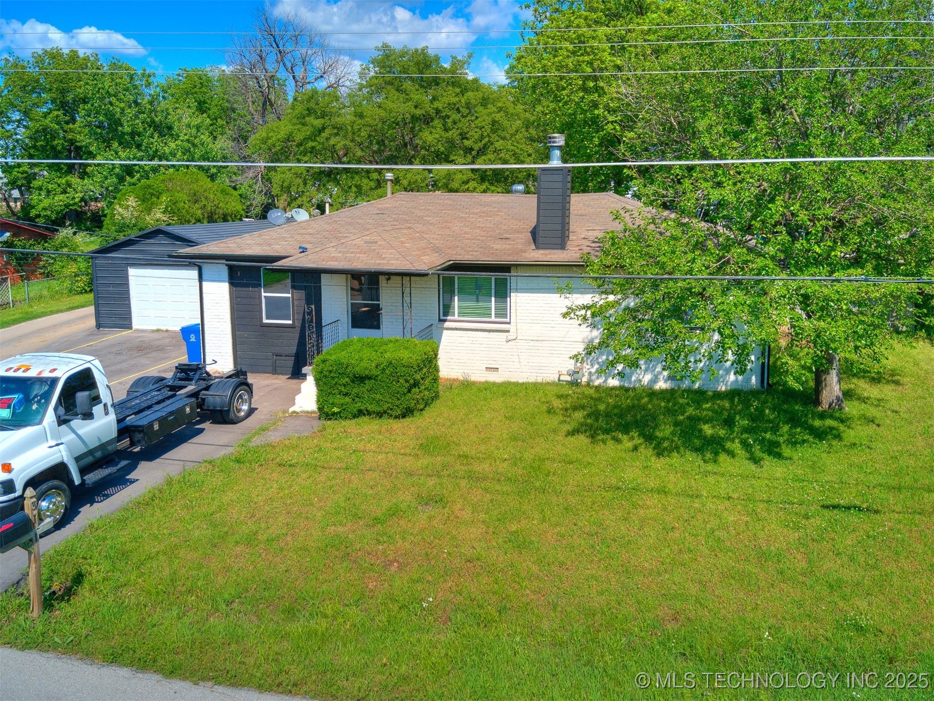 311 N 14th Street Property Photo 5