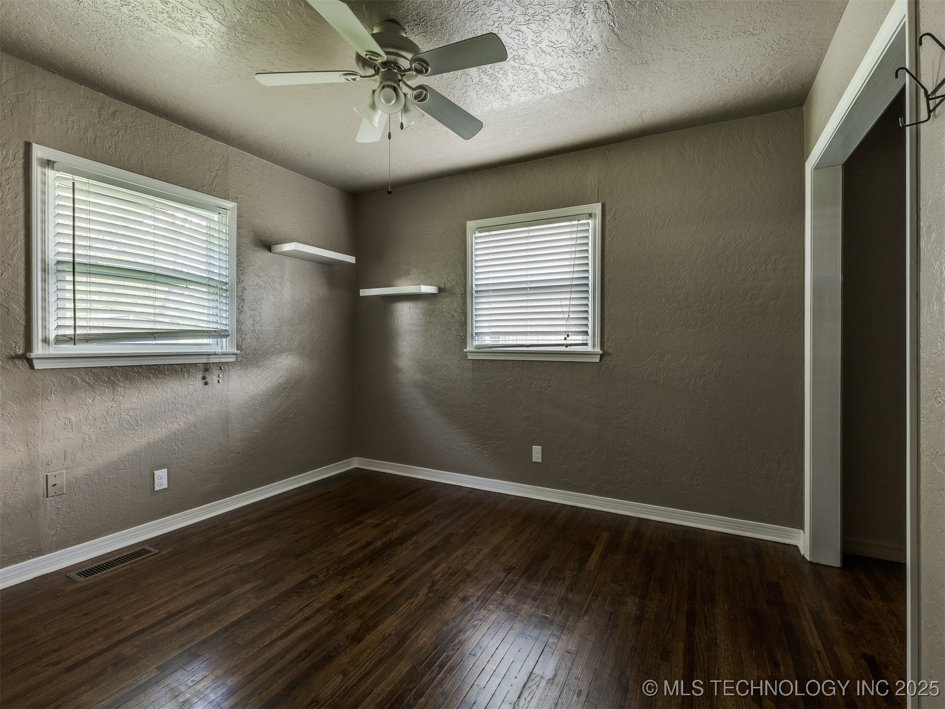 311 N 14th Street Property Photo 27