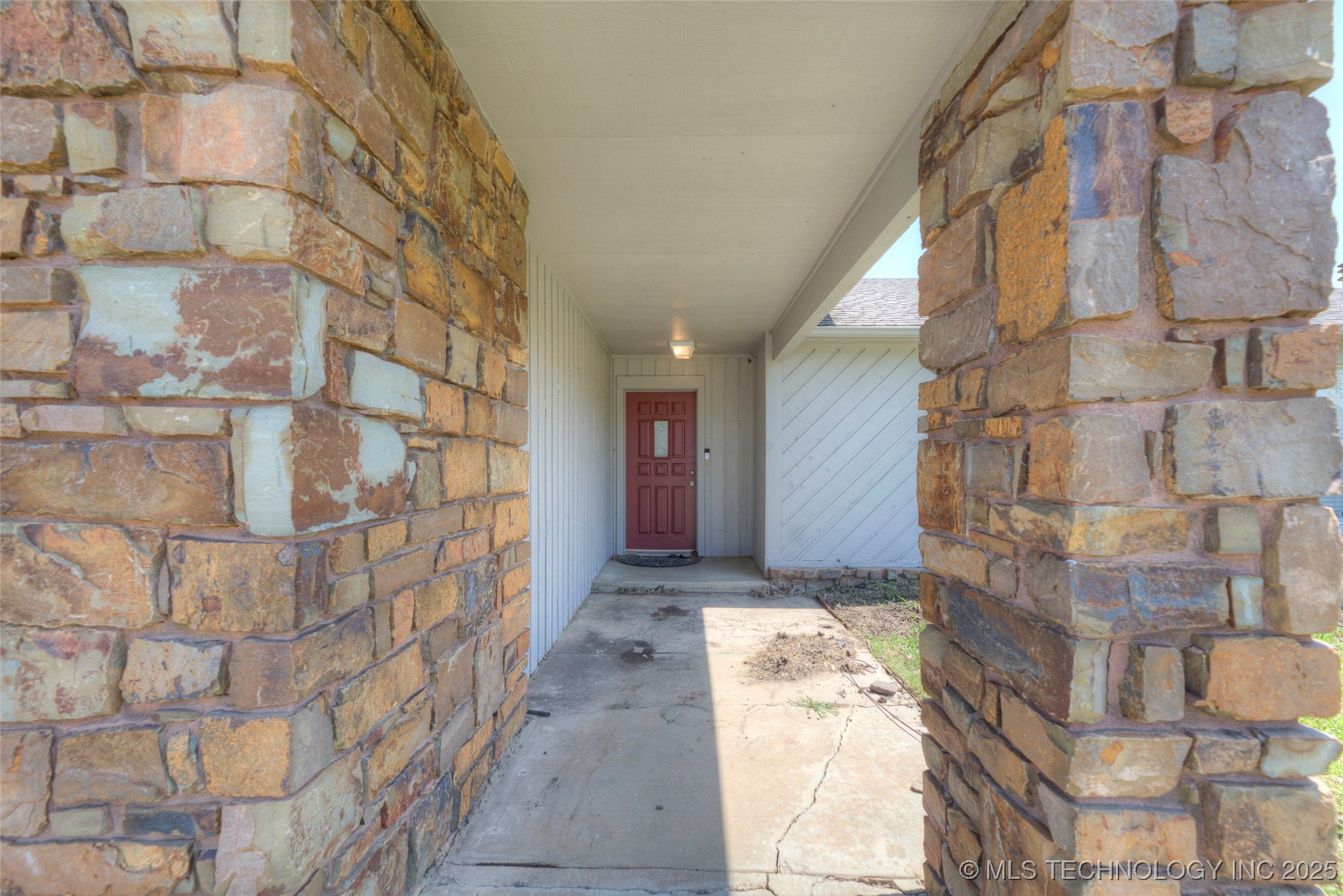 3249 S 138th East Avenue Property Photo 2