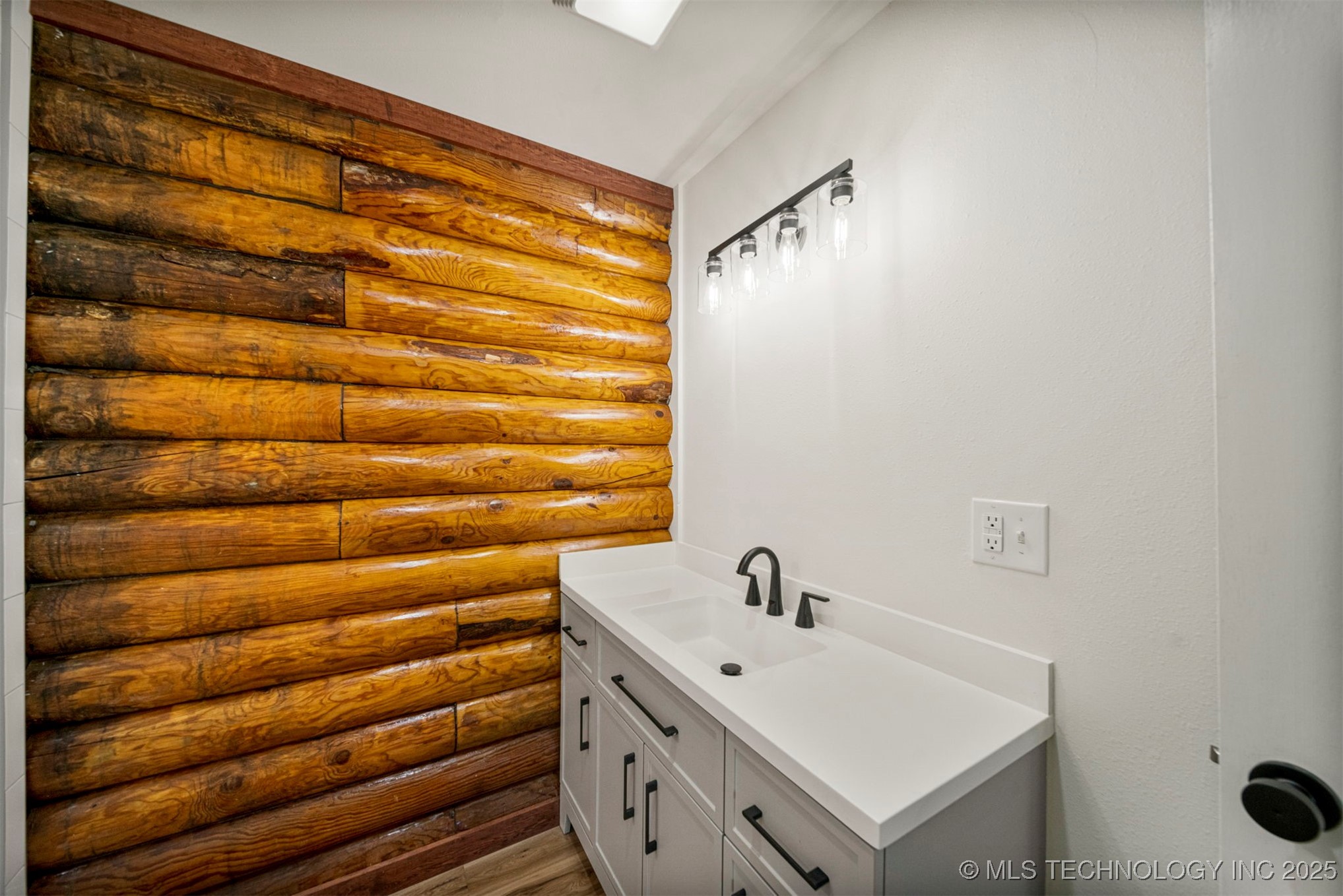 25925 S Riverbirch Road Property Photo 19