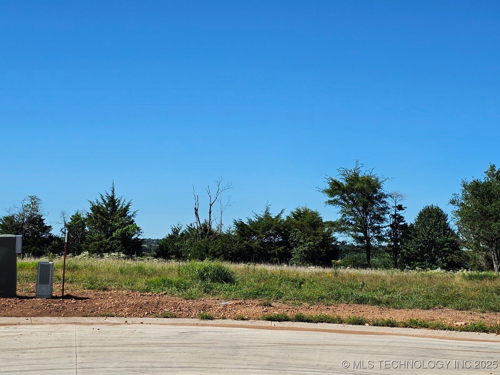 1960 N Everly Drive Property Photo