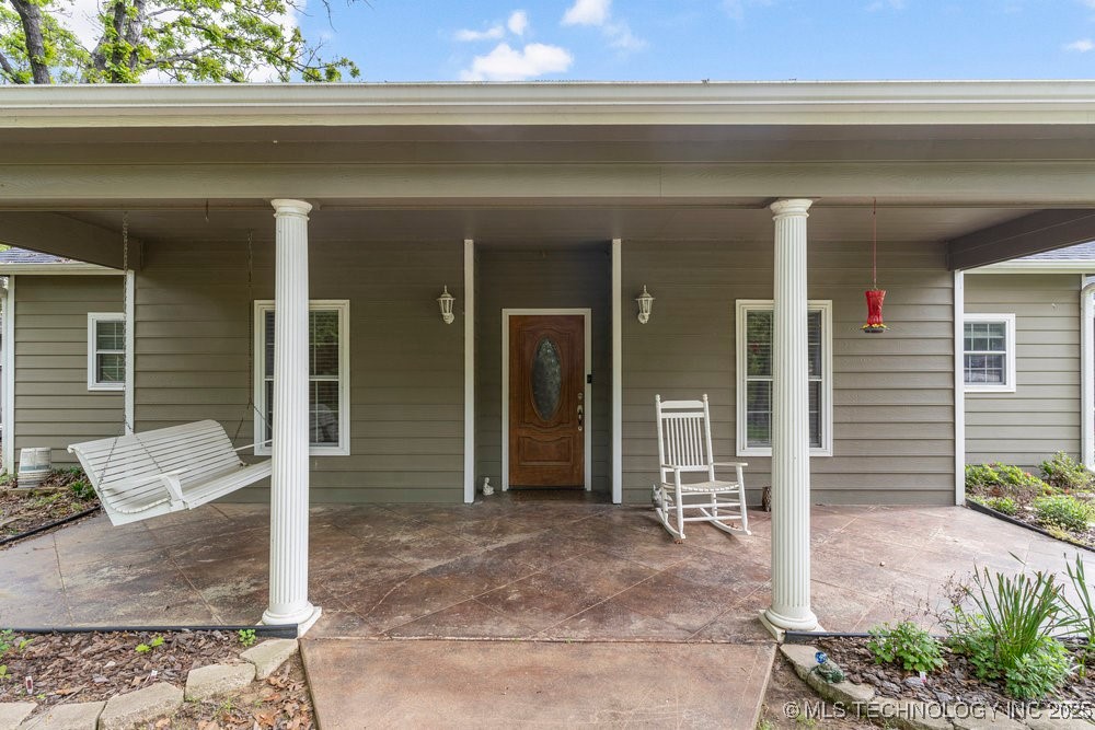 6336 W 77th Street Property Photo 5