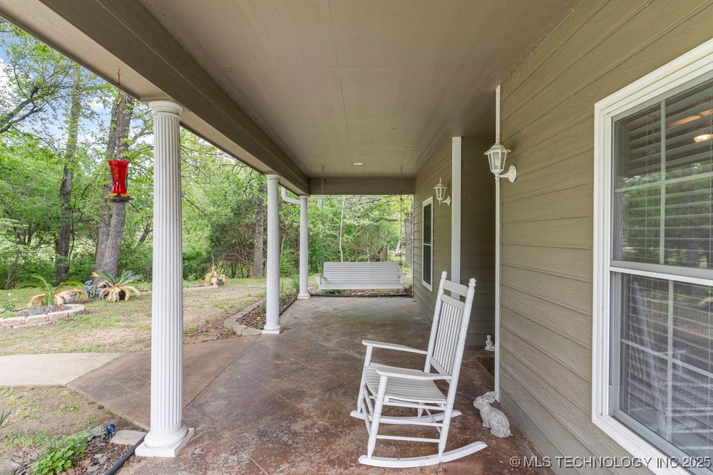6336 W 77th Street Property Photo 6