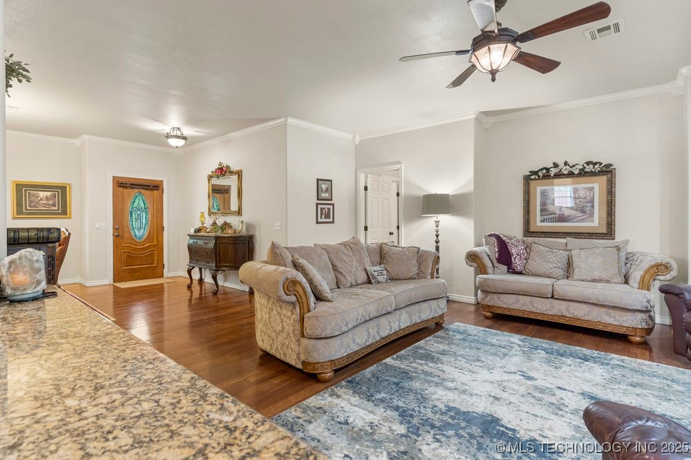 6336 W 77th Street Property Photo 15
