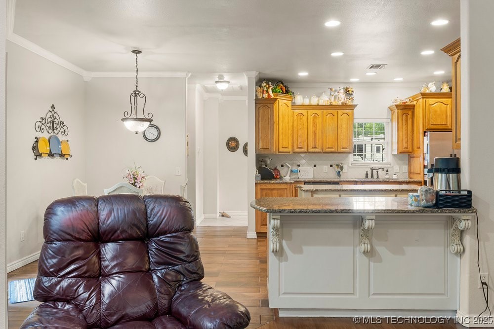 6336 W 77th Street Property Photo 17