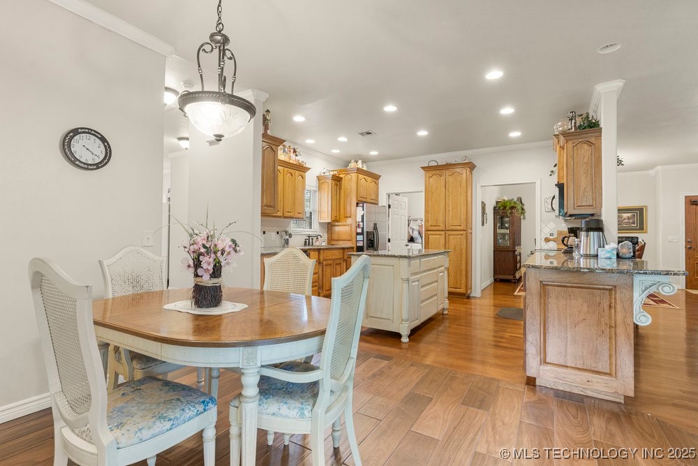 6336 W 77th Street Property Photo 18