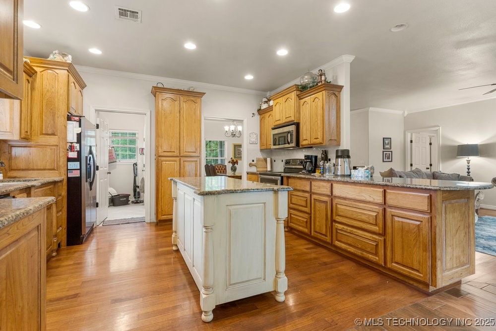 6336 W 77th Street Property Photo 20