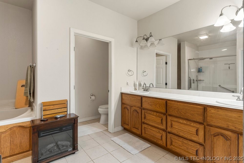 6336 W 77th Street Property Photo 31