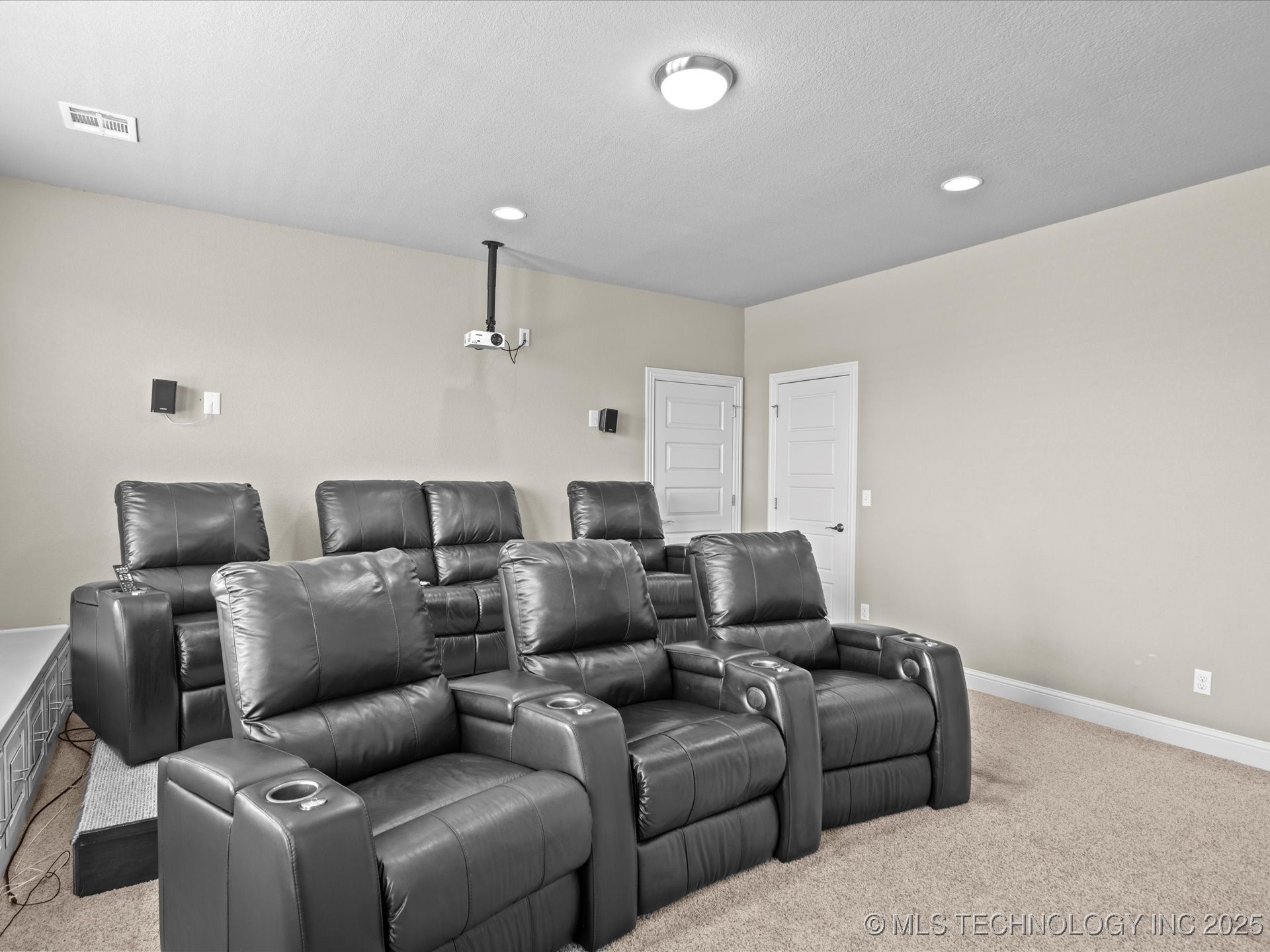 5710 Nottingham Place Property Photo 28