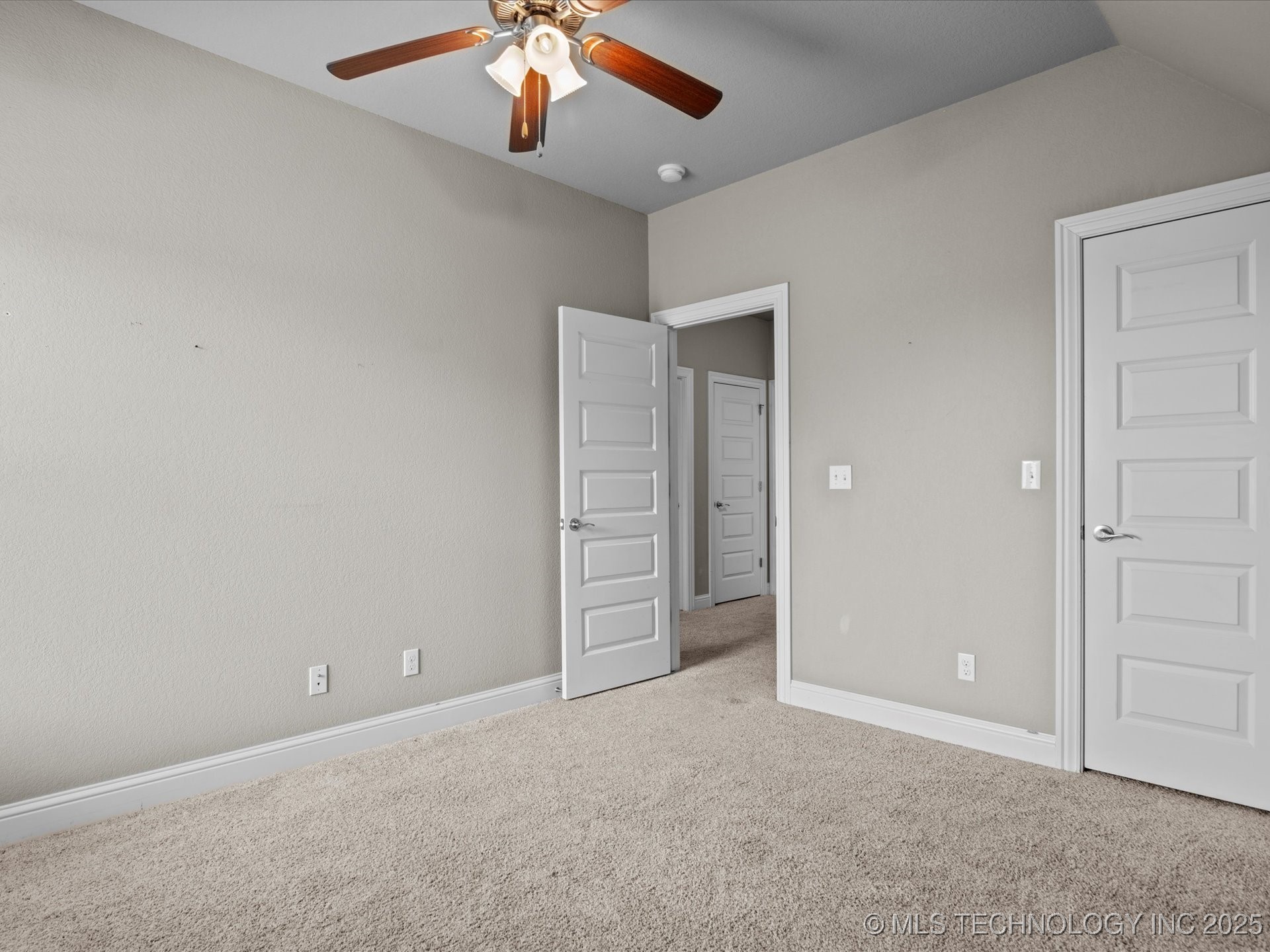 5710 Nottingham Place Property Photo 33