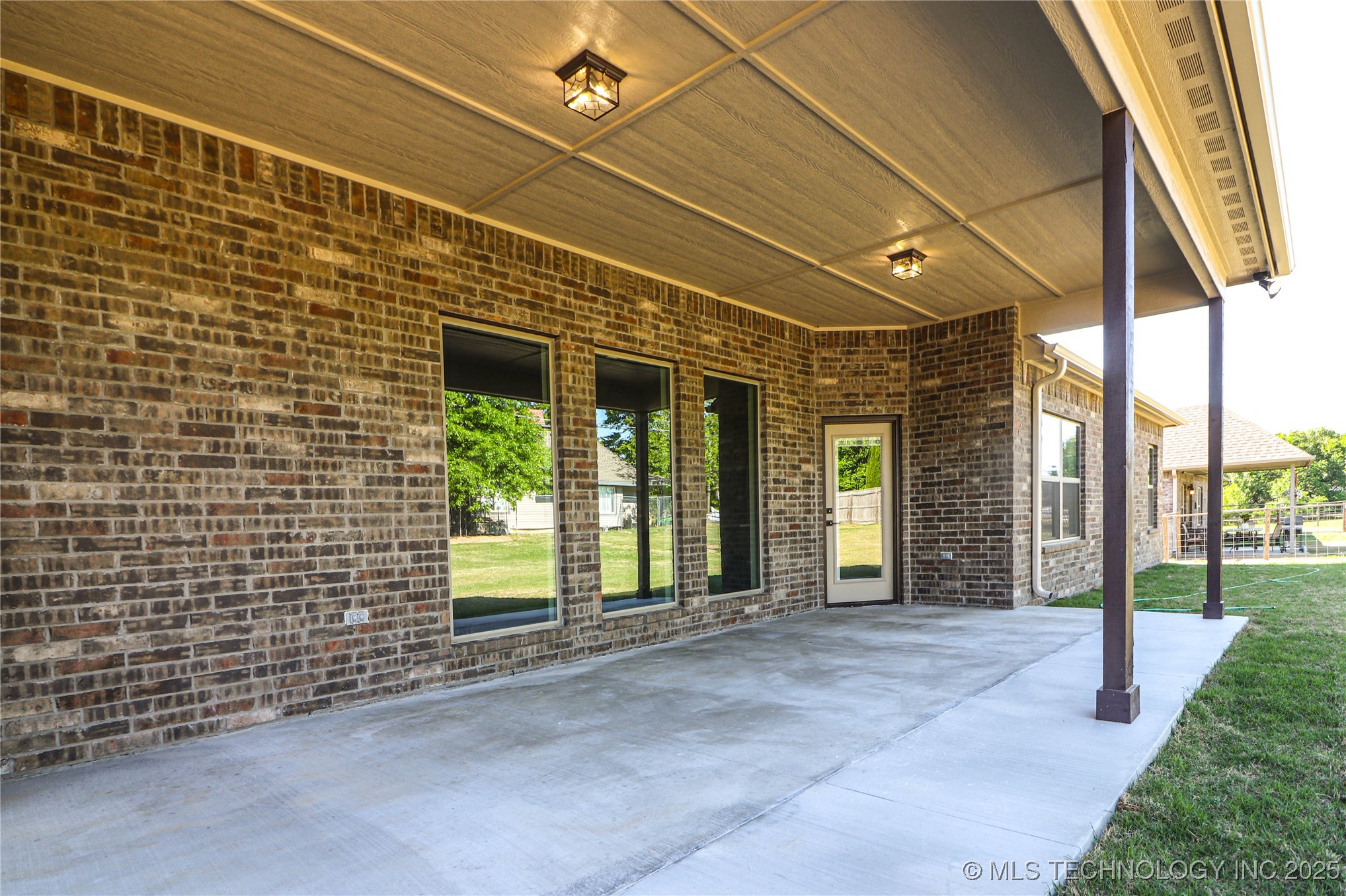 1440 Mabelle Drive Property Photo 38