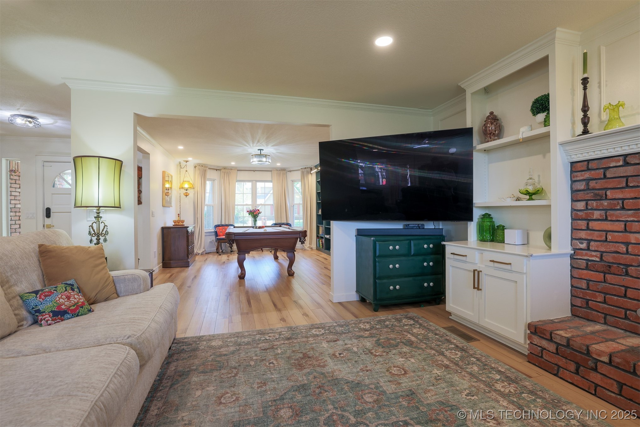 10807 E 99th Street Property Photo 6