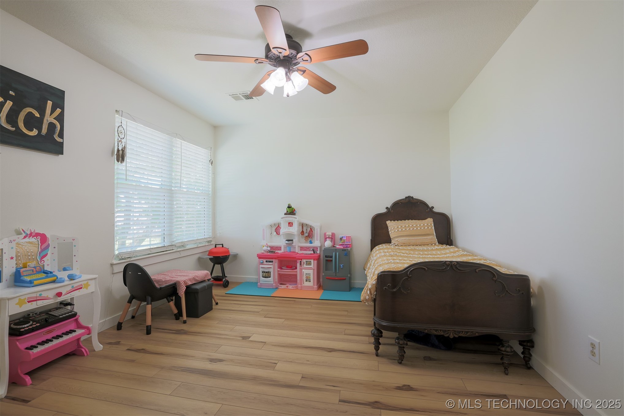 10807 E 99th Street Property Photo 23