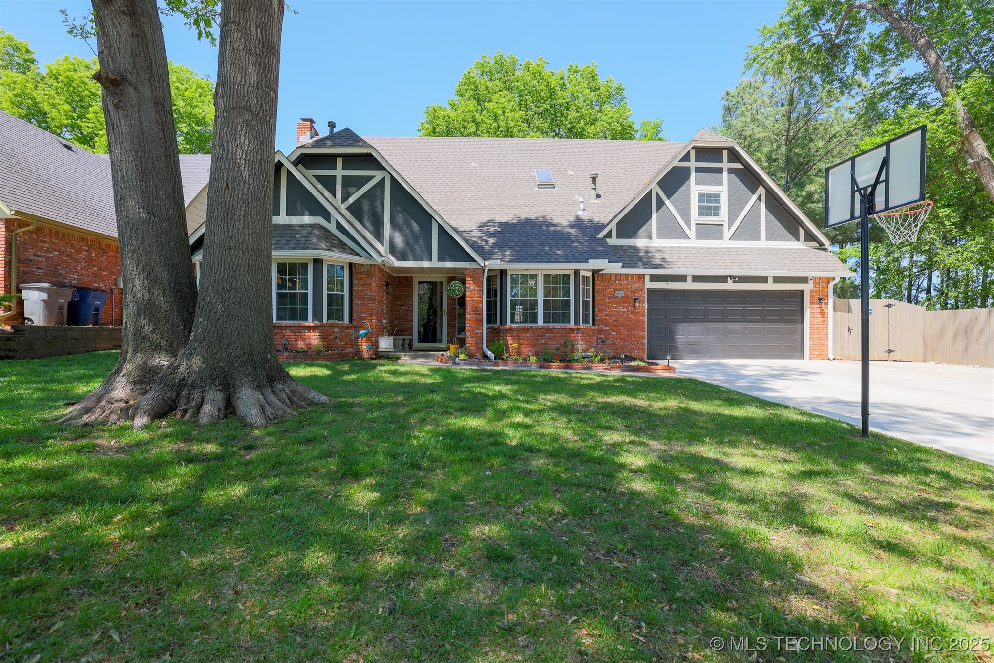 10807 E 99th Street Property Photo 41