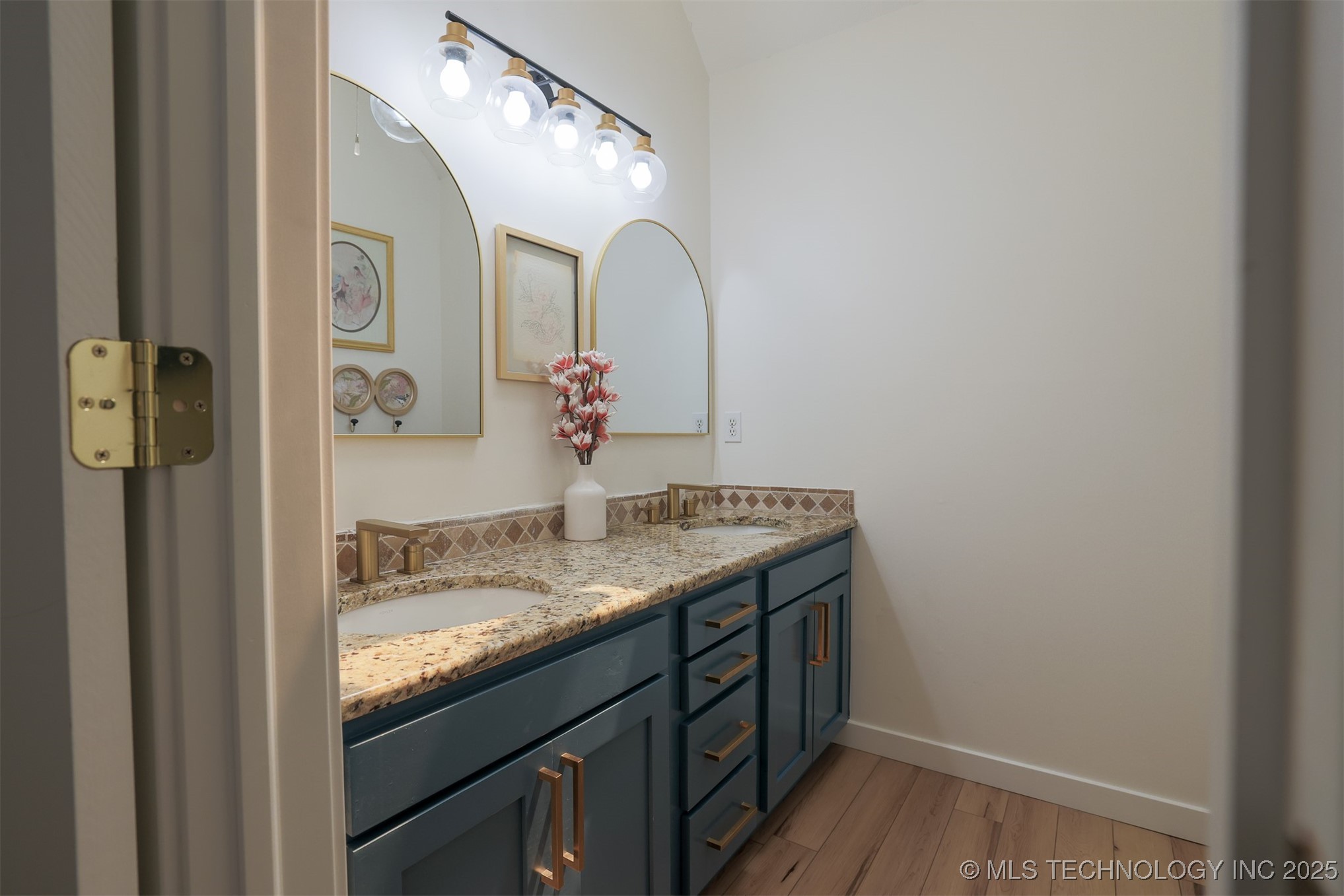 10807 E 99th Street Property Photo 53