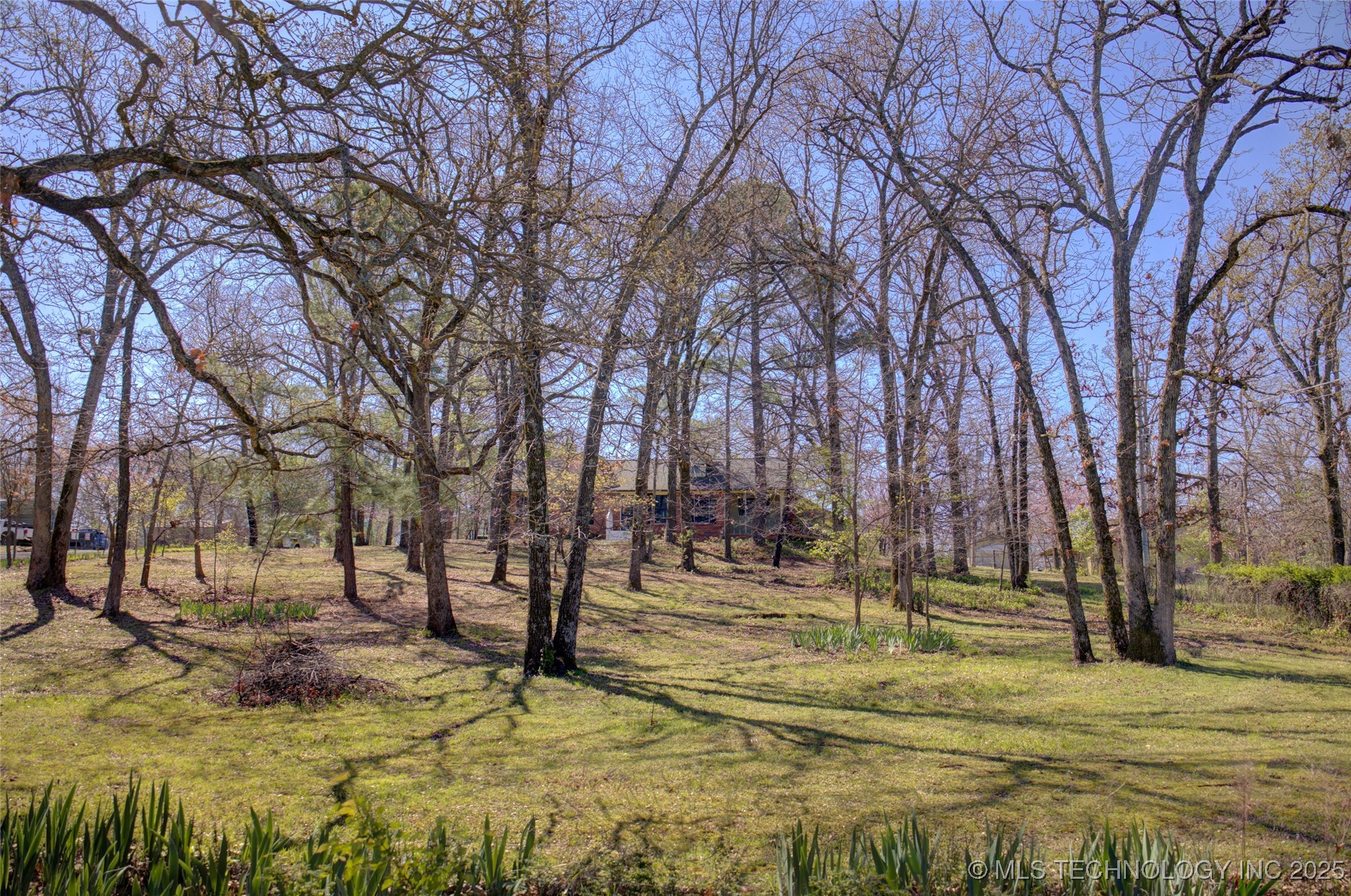 70041 S 336 Court Property Photo 6