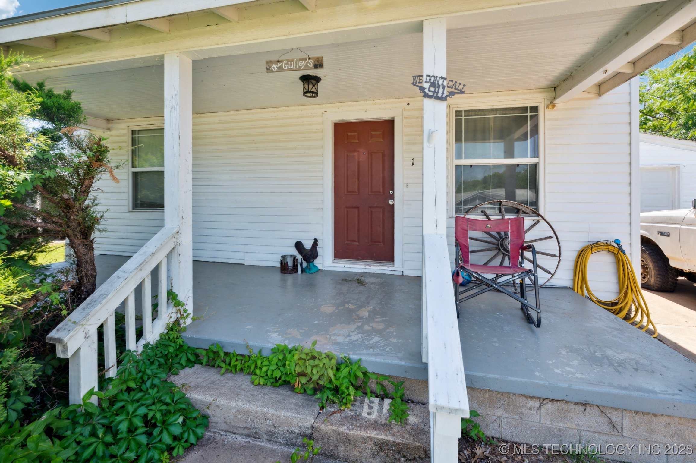 116 Glendale Circle Property Photo 1