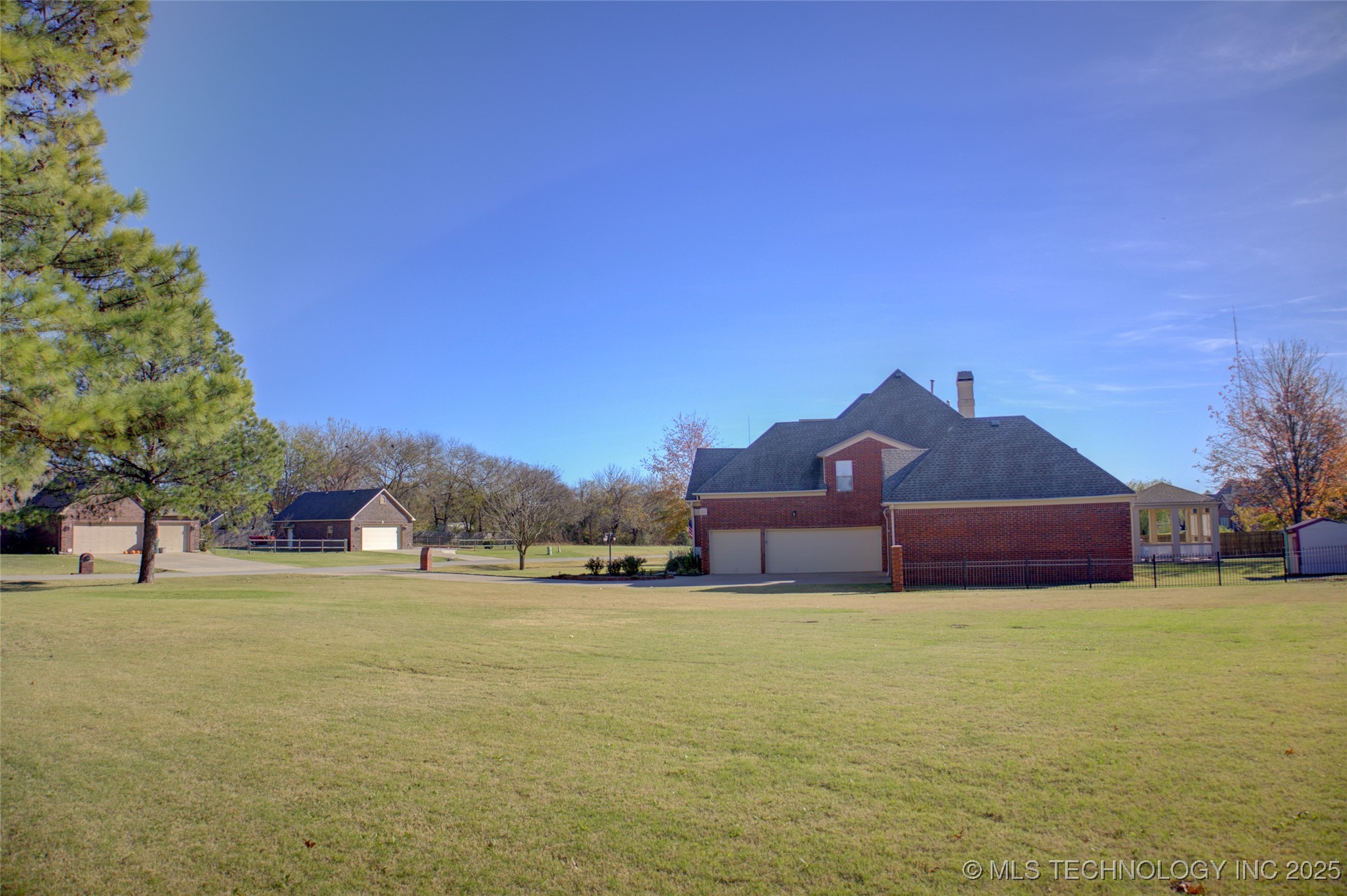 8160 S 270th East Avenue Property Photo 73