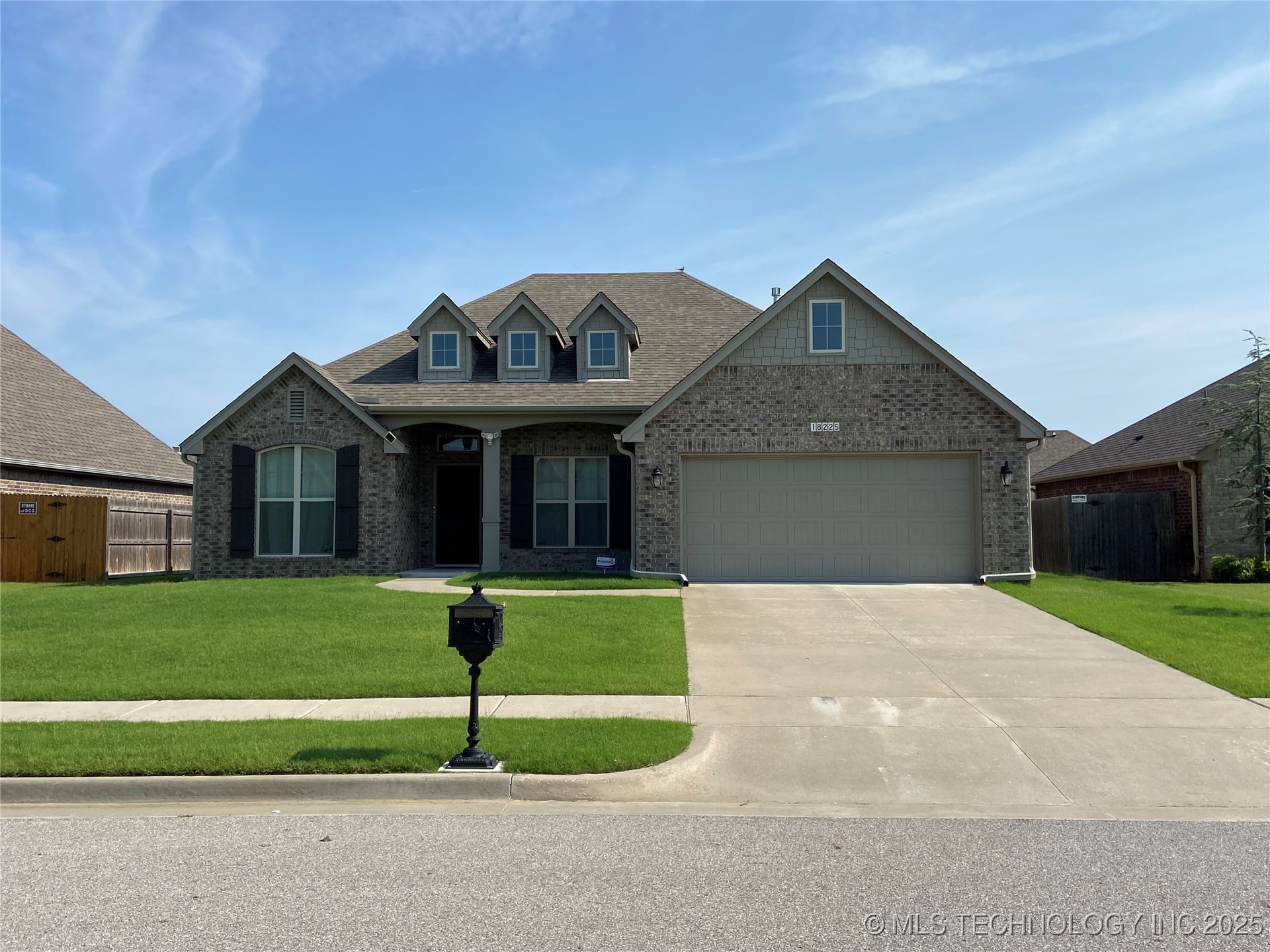 18225 E 50th Street Property Photo