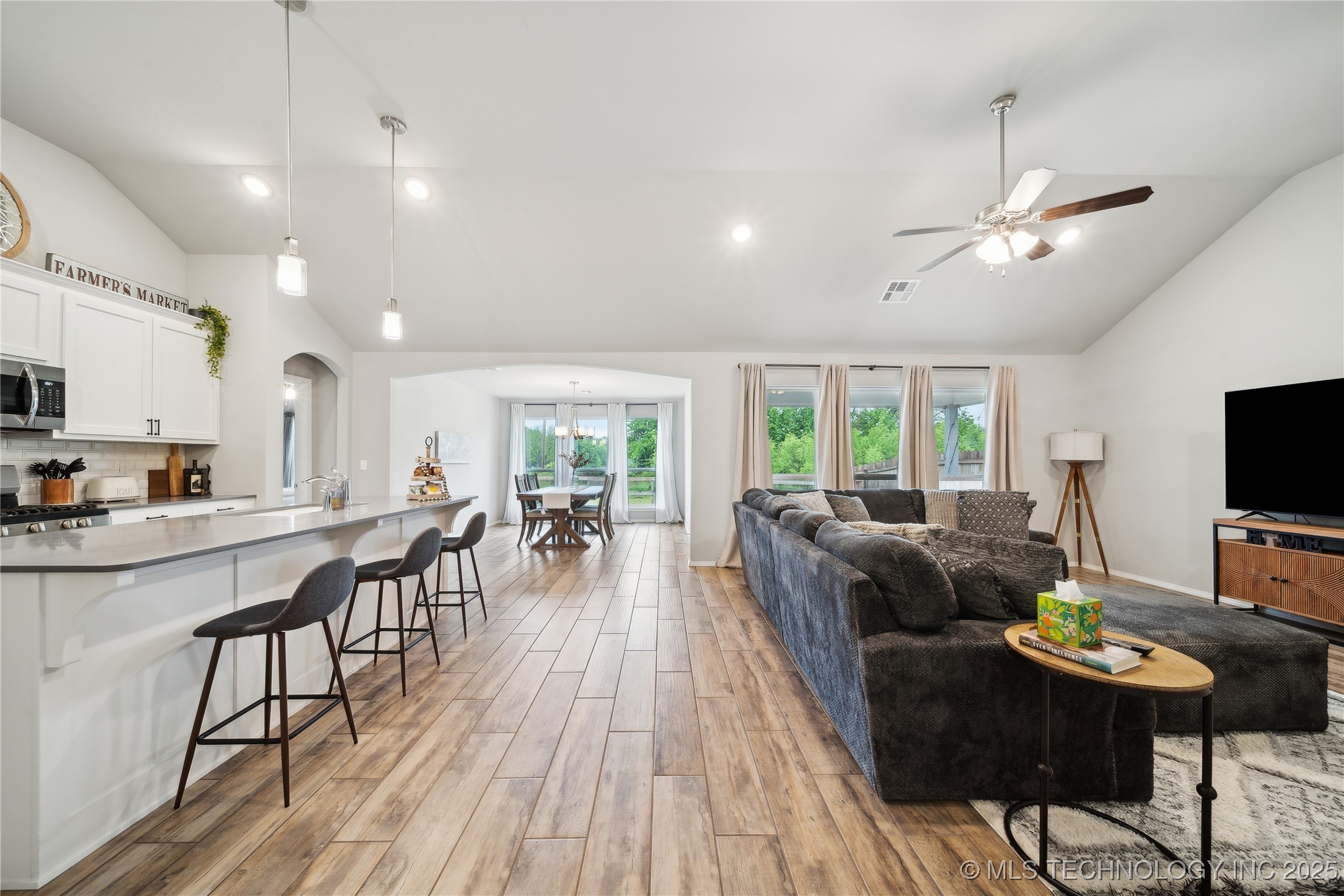 6808 17th Street Property Photo 10