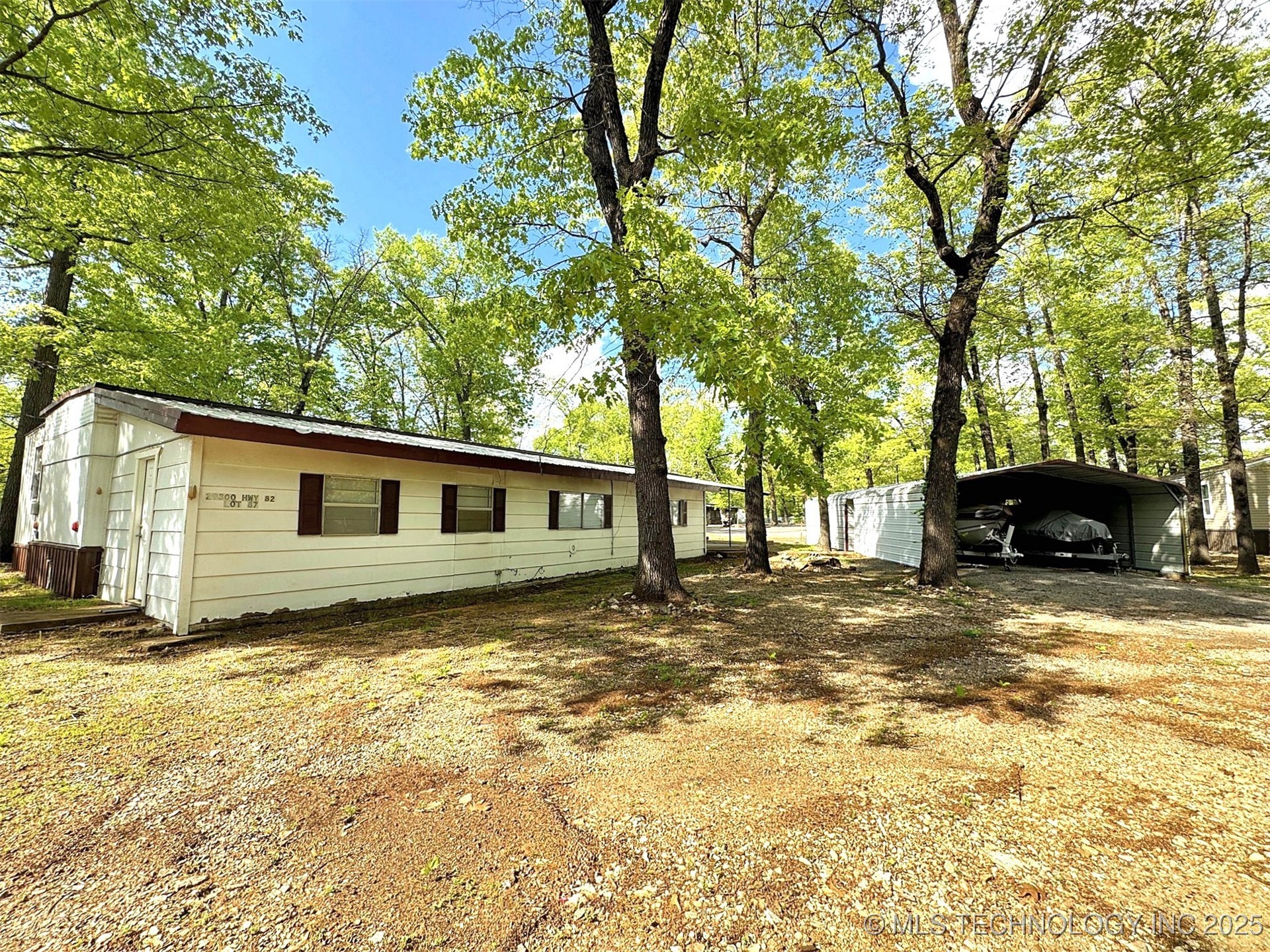 29300 Hwy 82 87 Property Photo