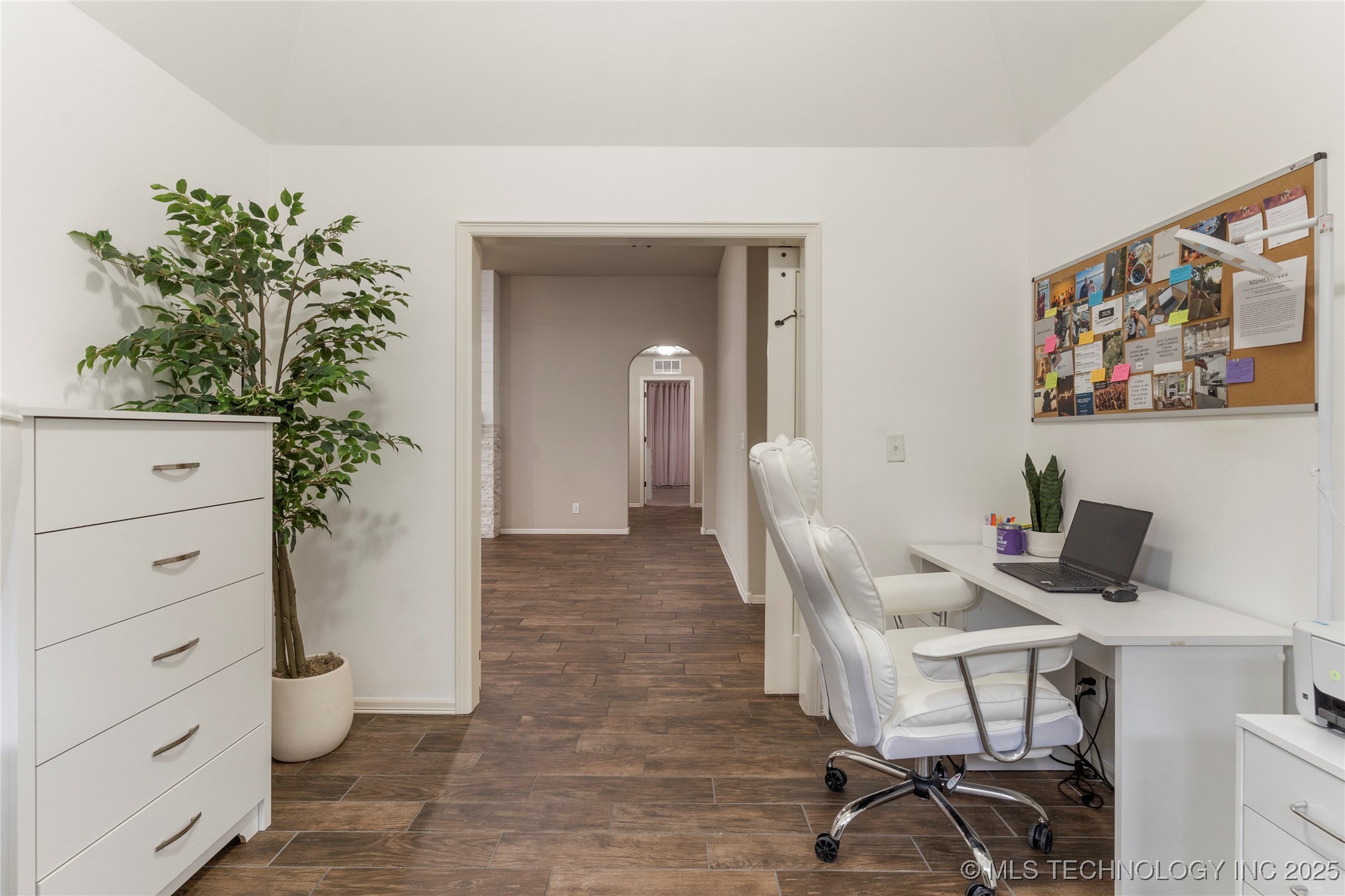 2626 W 115th Street S Property Photo 10