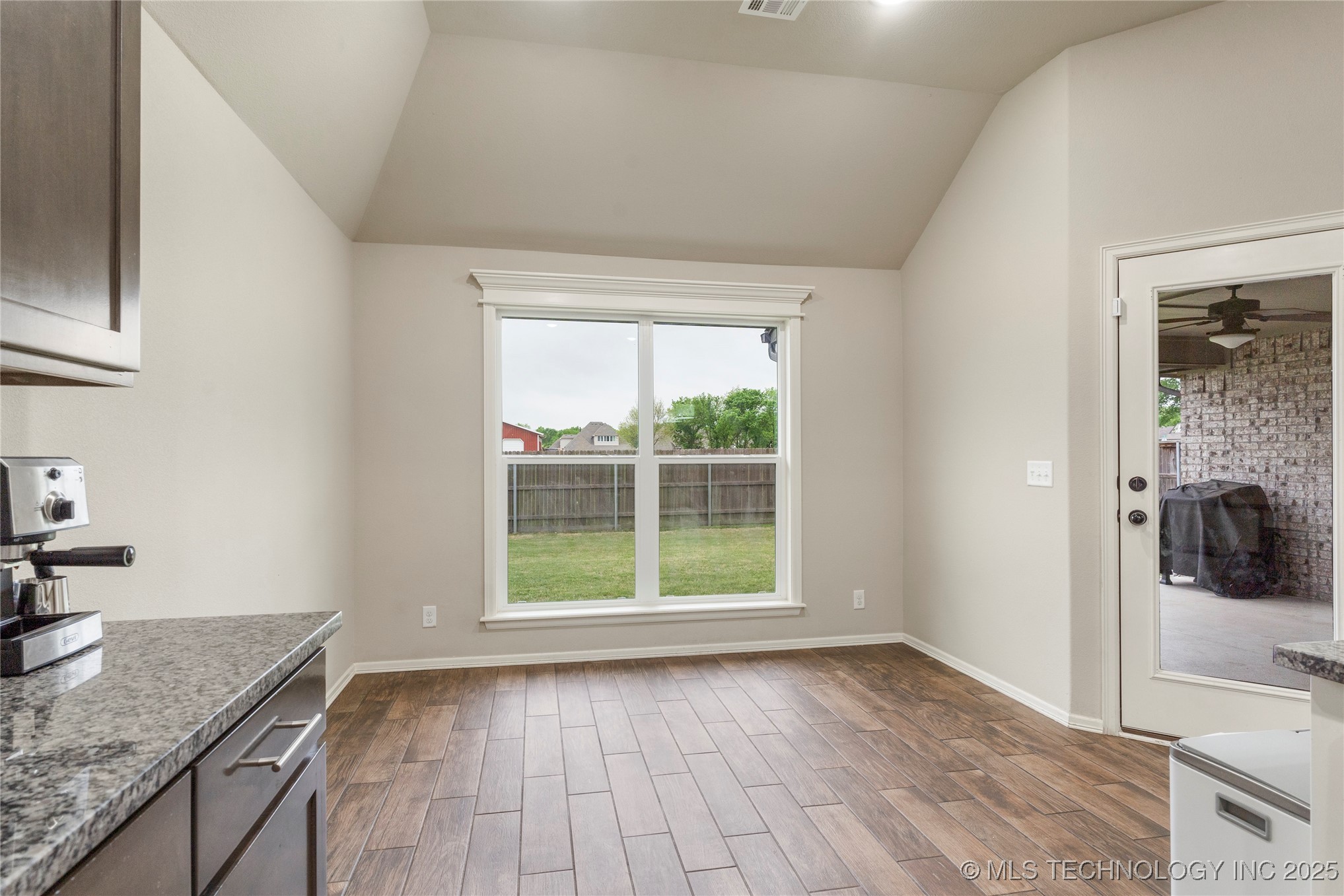 2626 W 115th Street S Property Photo 18