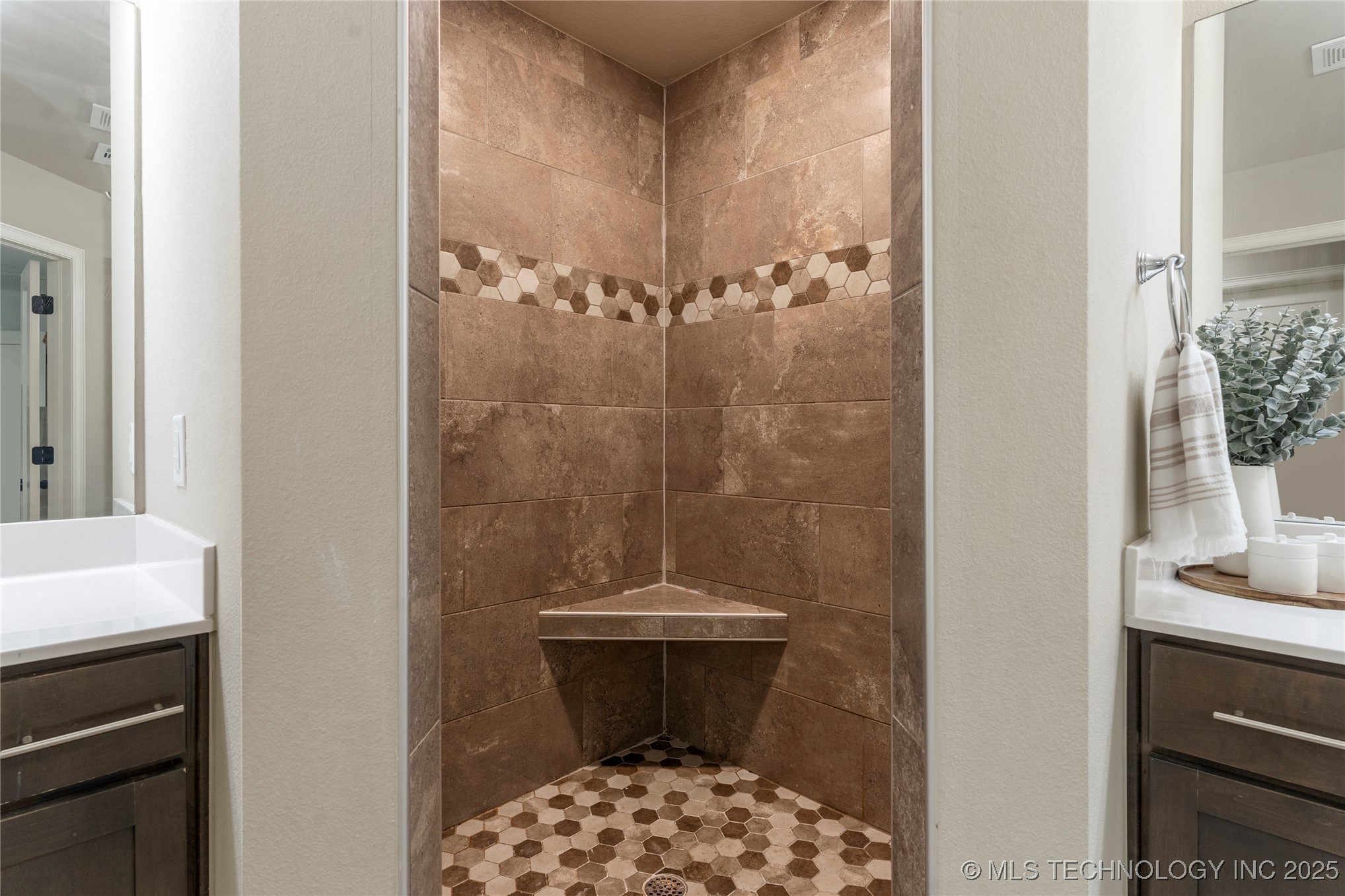 2626 W 115th Street S Property Photo 31