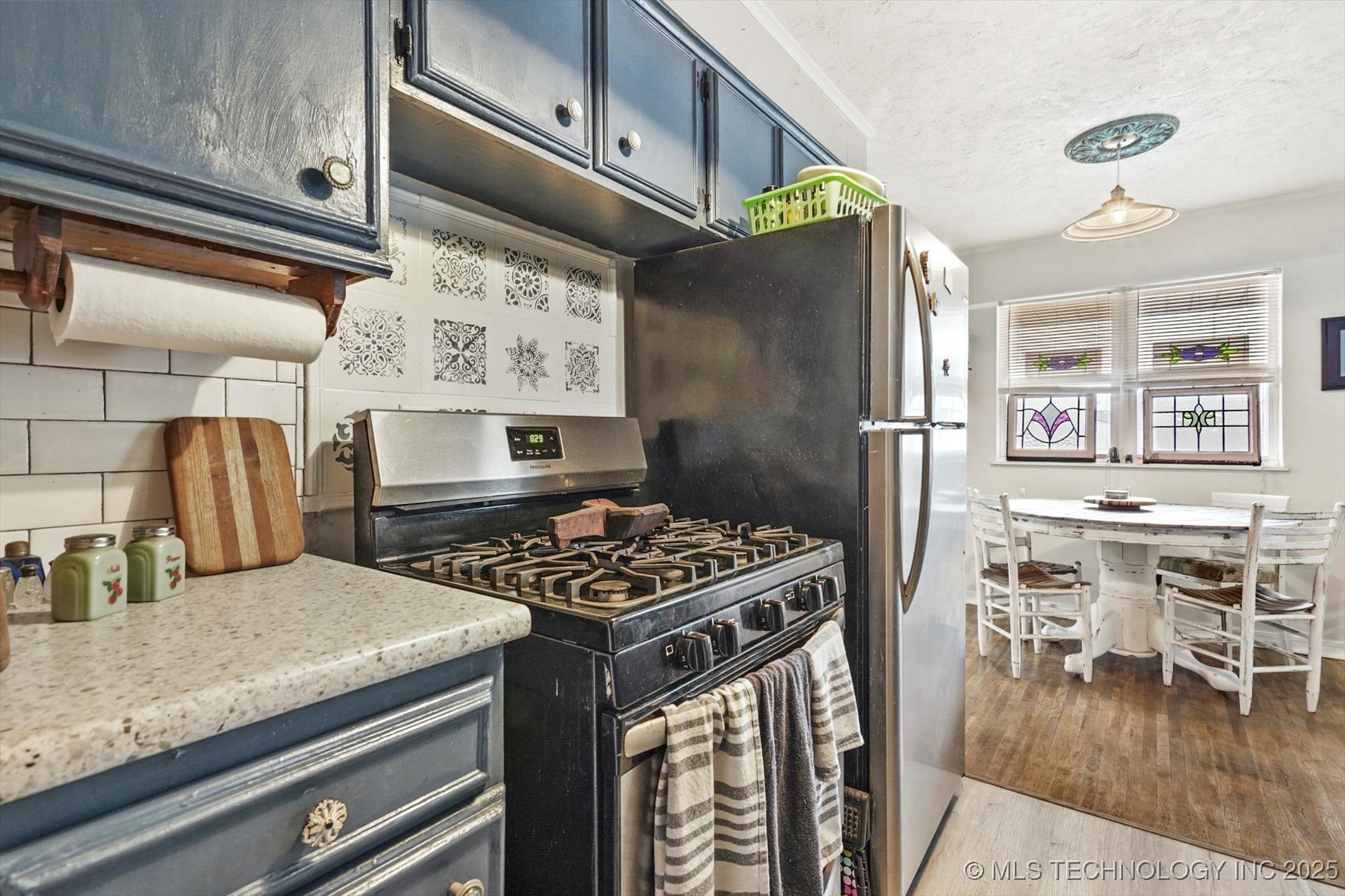 605 N Birch Avenue Property Photo 7