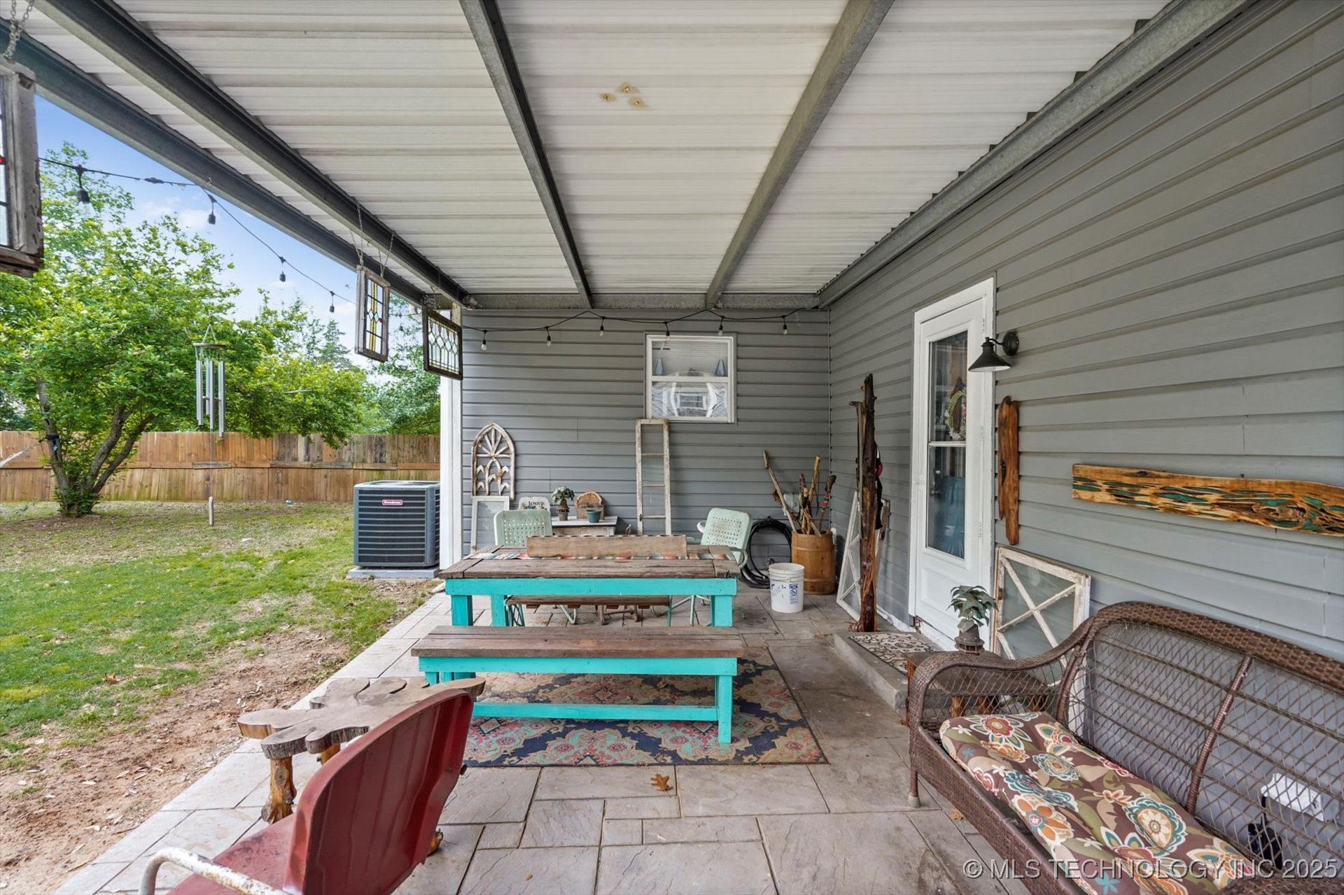 605 N Birch Avenue Property Photo 21