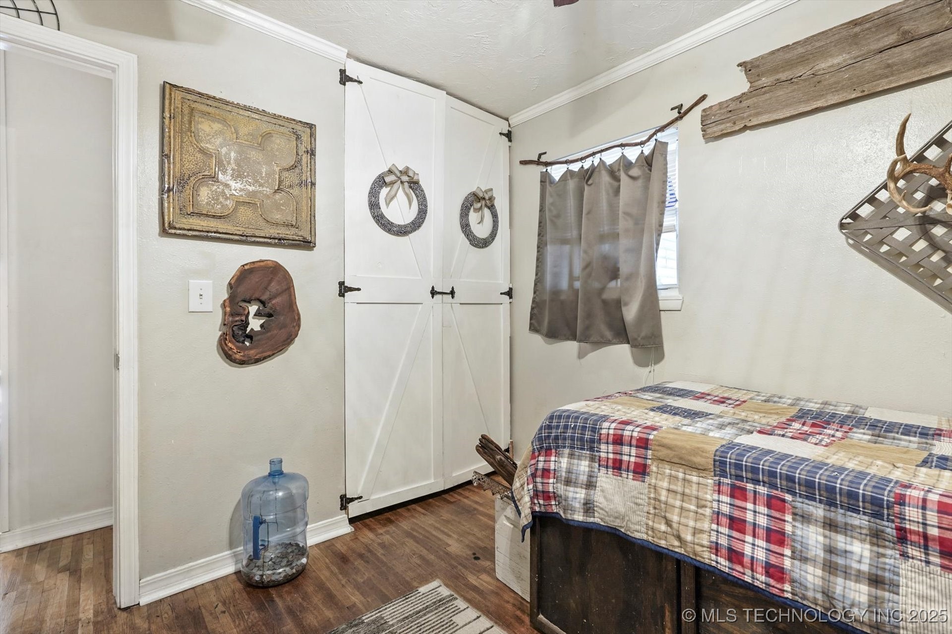 605 N Birch Avenue Property Photo 26