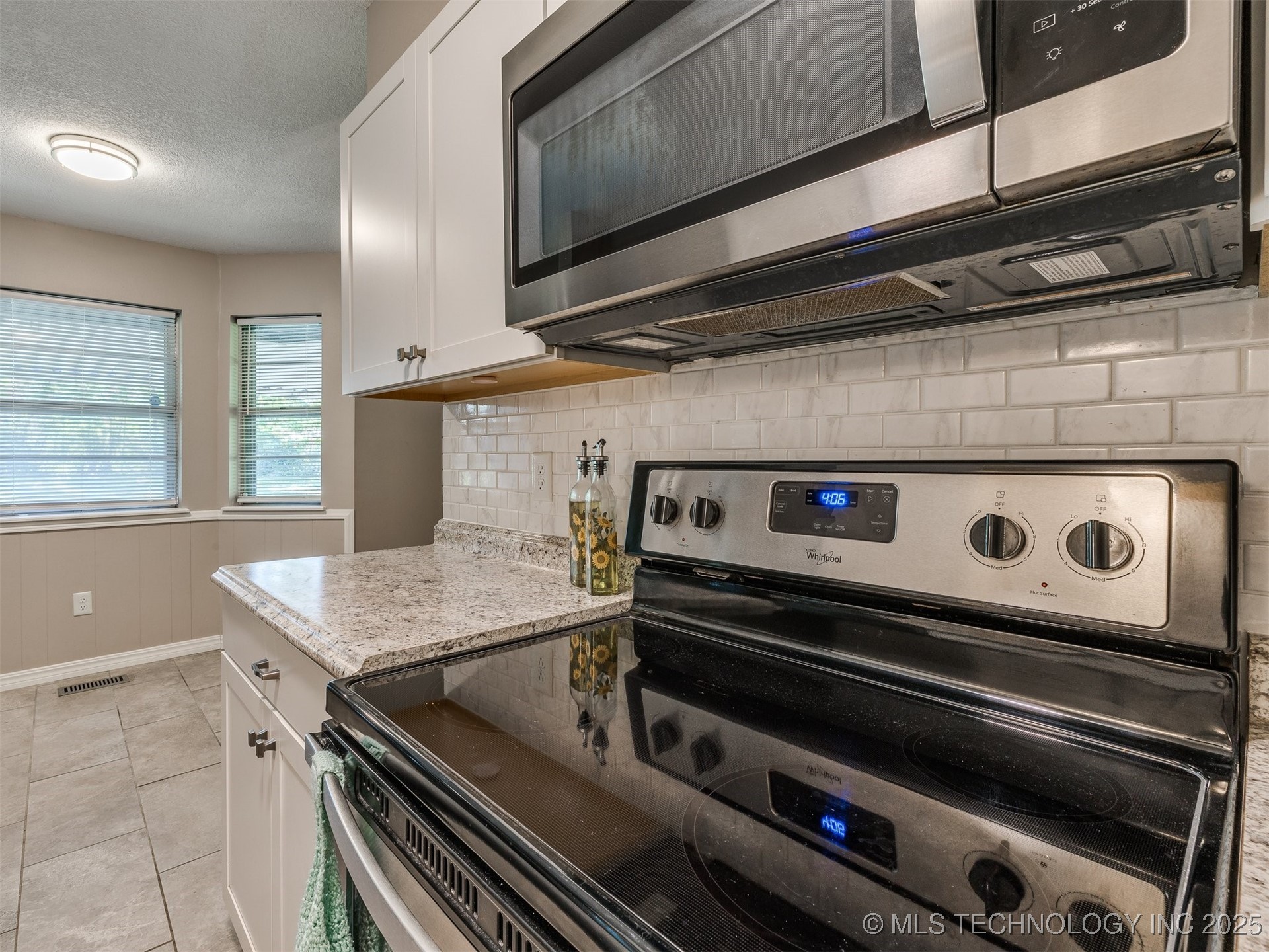 409 N Chambers Trail Property Photo 22