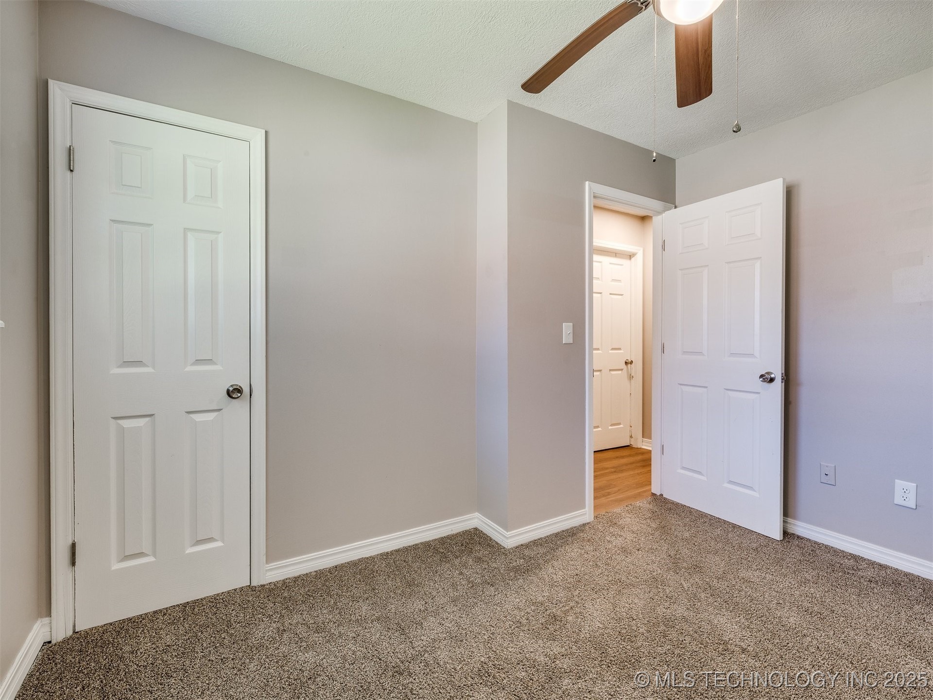 409 N Chambers Trail Property Photo 36
