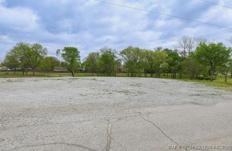 S Memorial Drive Property Photo 10