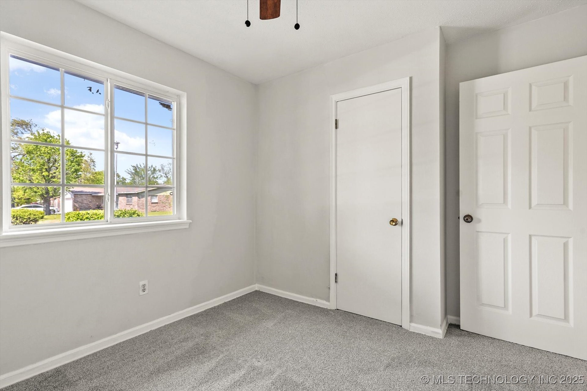 12602 E 19th Street Property Photo 21