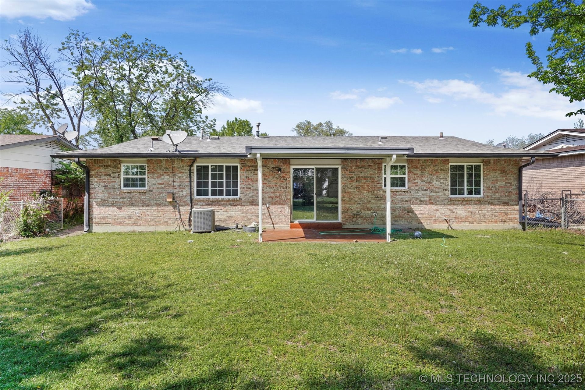 12602 E 19th Street Property Photo 23