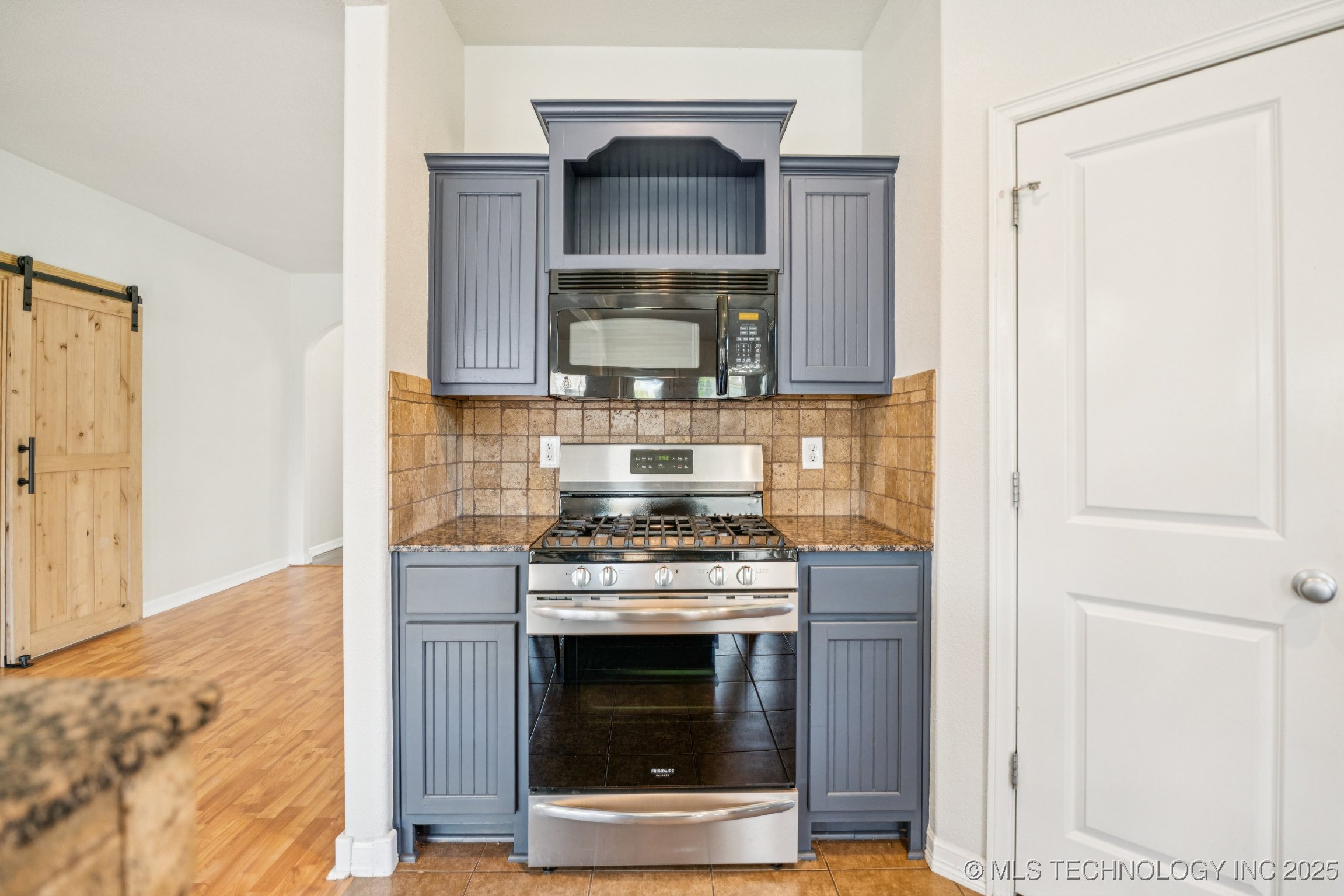 13323 S 21st Street Property Photo 13