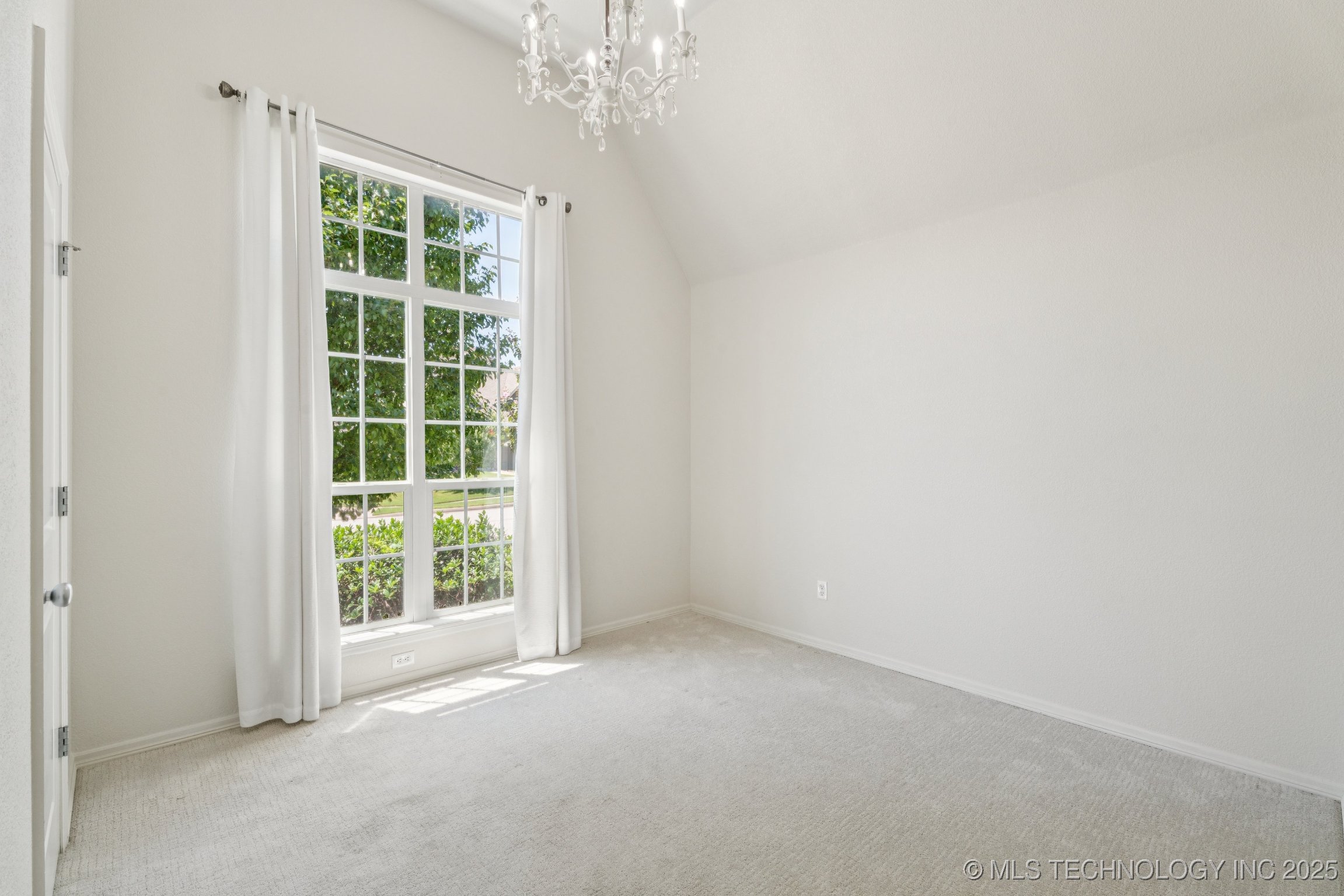 13323 S 21st Street Property Photo 26