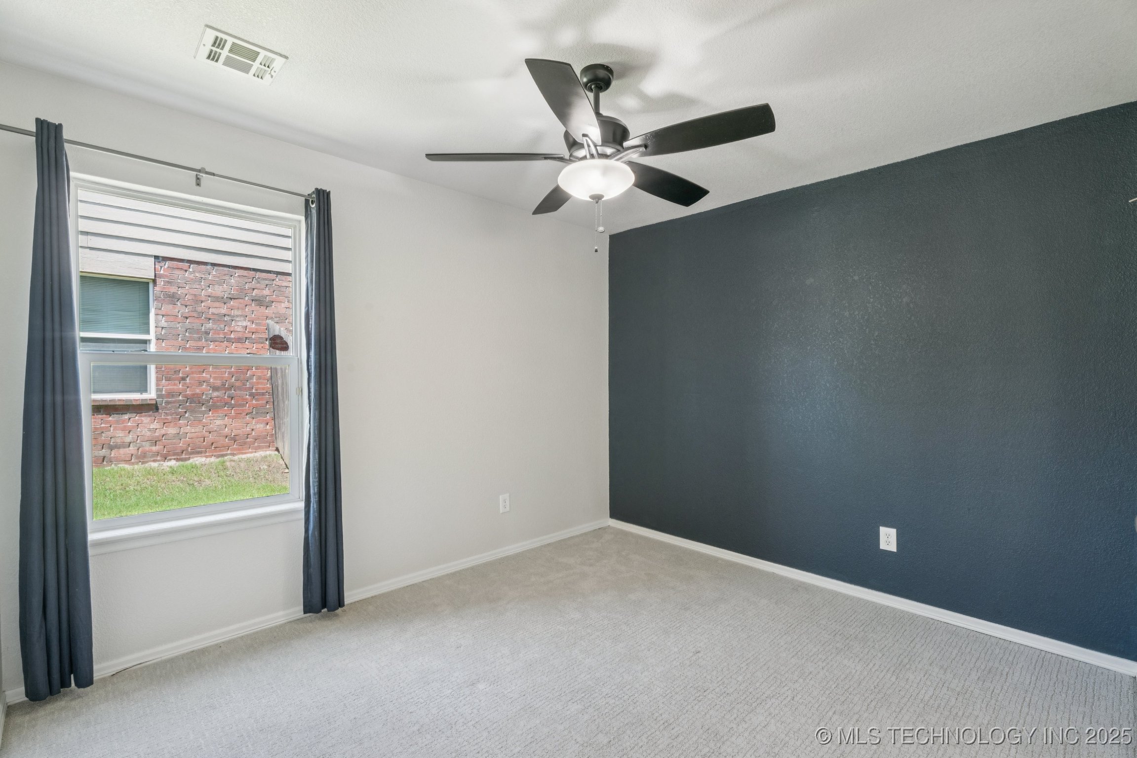 13323 S 21st Street Property Photo 29