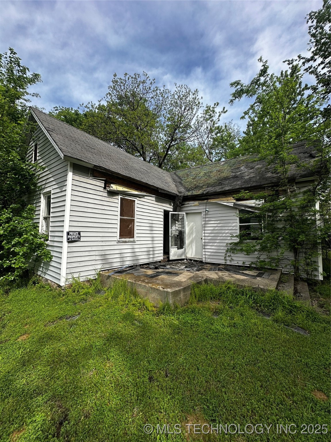 905 N State Street Property Photo