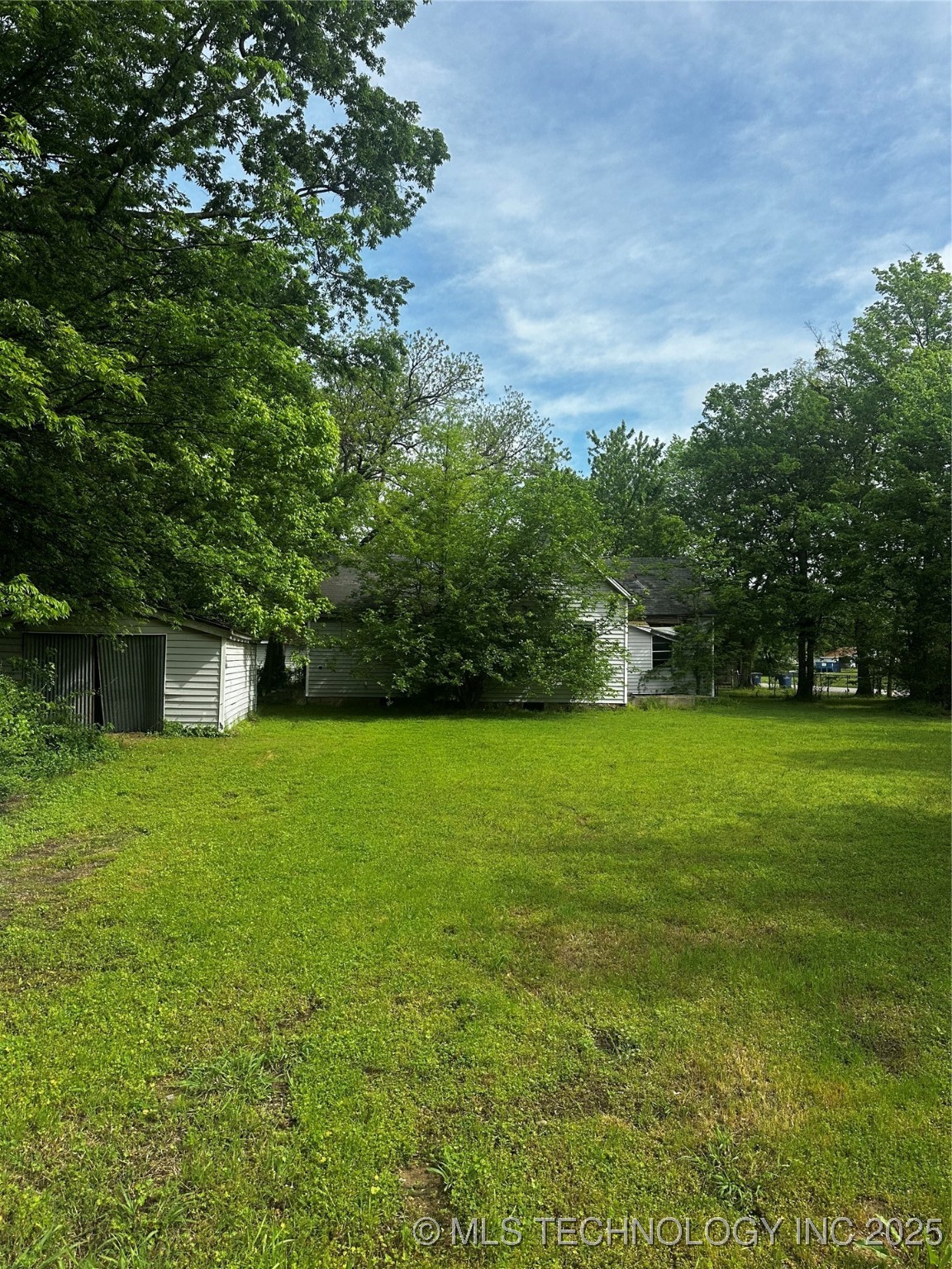905 N State Street Property Photo 9