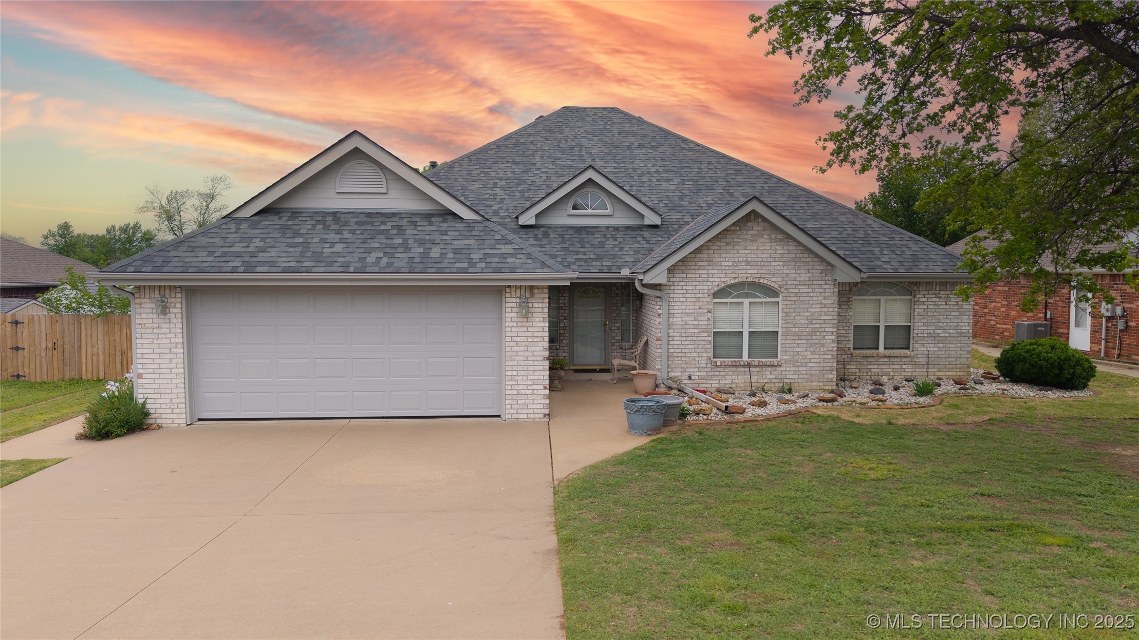 4715 Sunview Place Property Photo