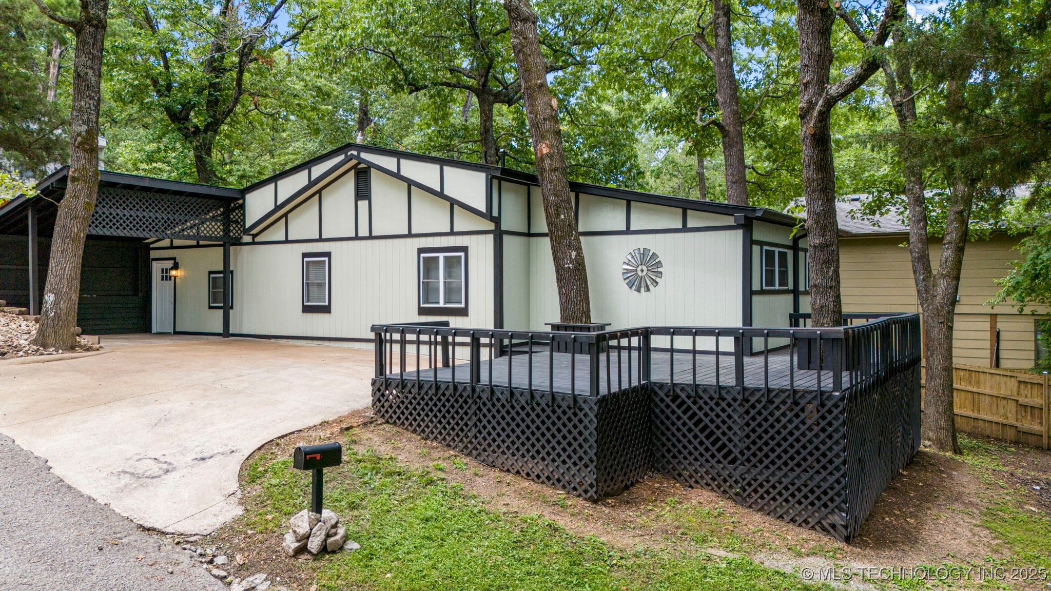 Afton Real Estate Listings Main Image