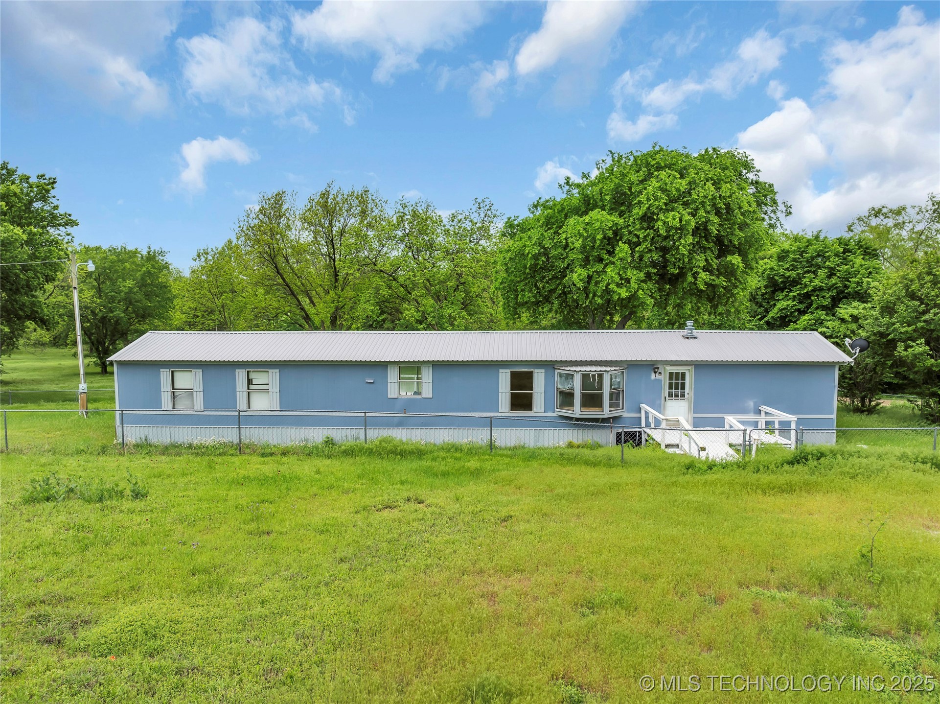 12107 Anson Property Photo