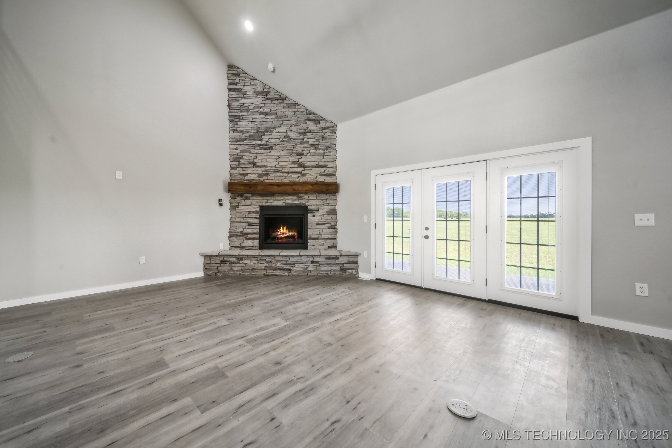 2624 N 434 Property Photo 12