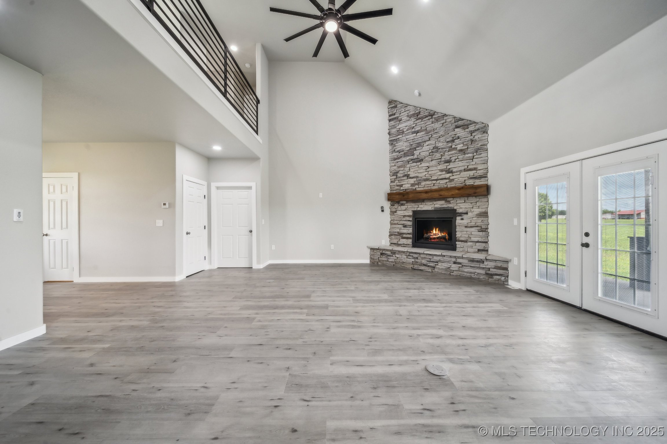 2624 N 434 Property Photo 13