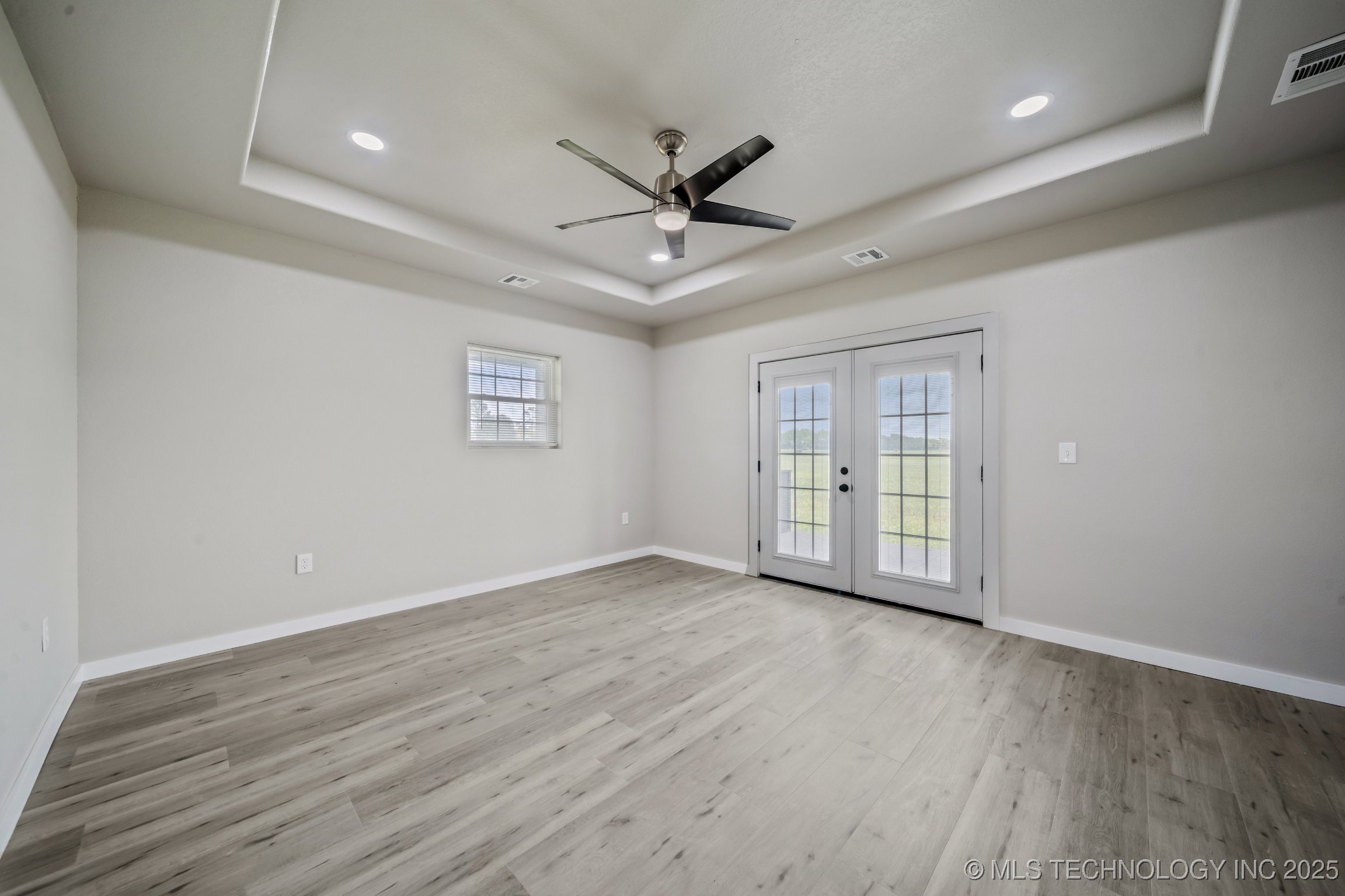 2624 N 434 Property Photo 27