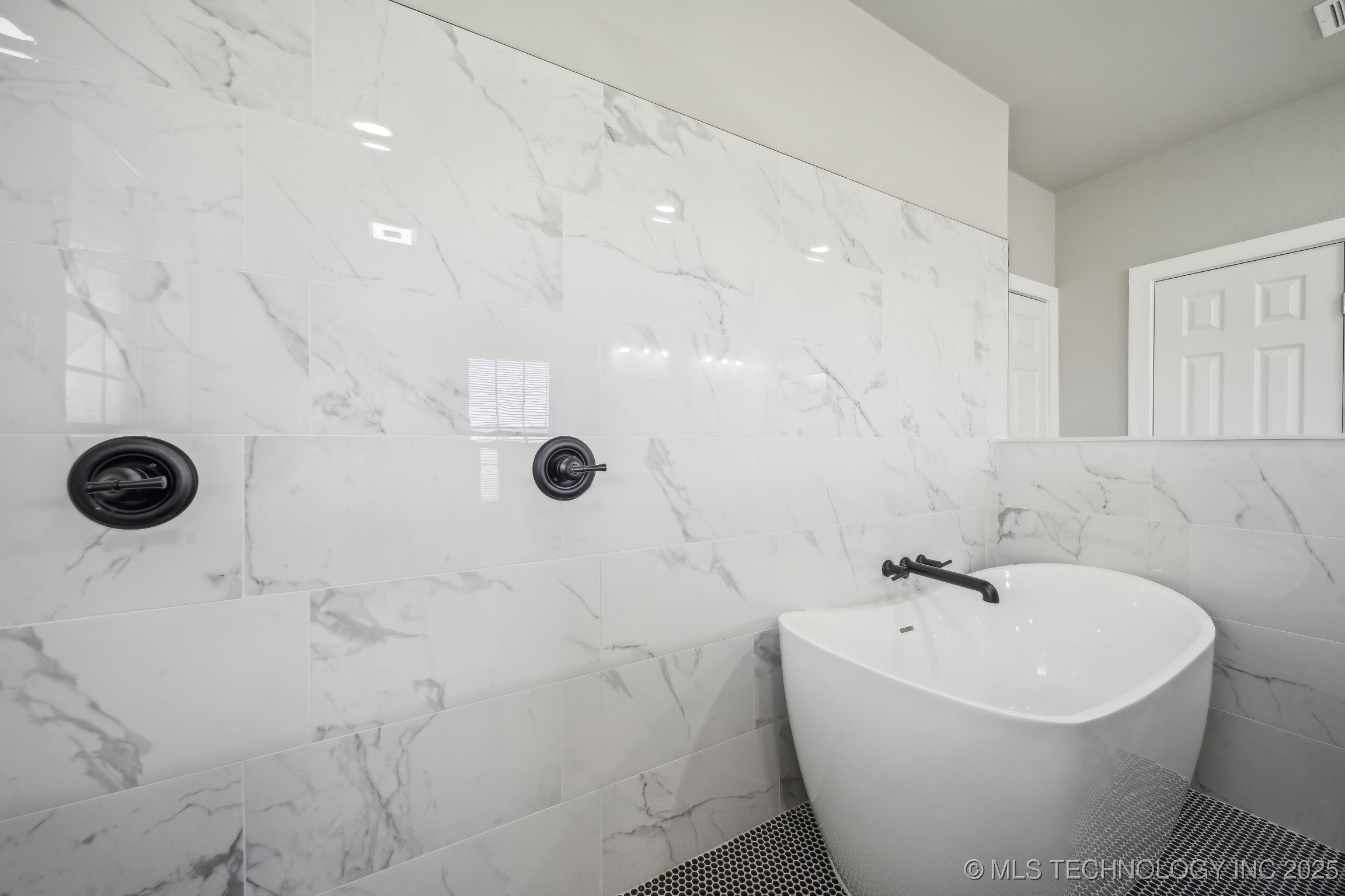 2624 N 434 Property Photo 35