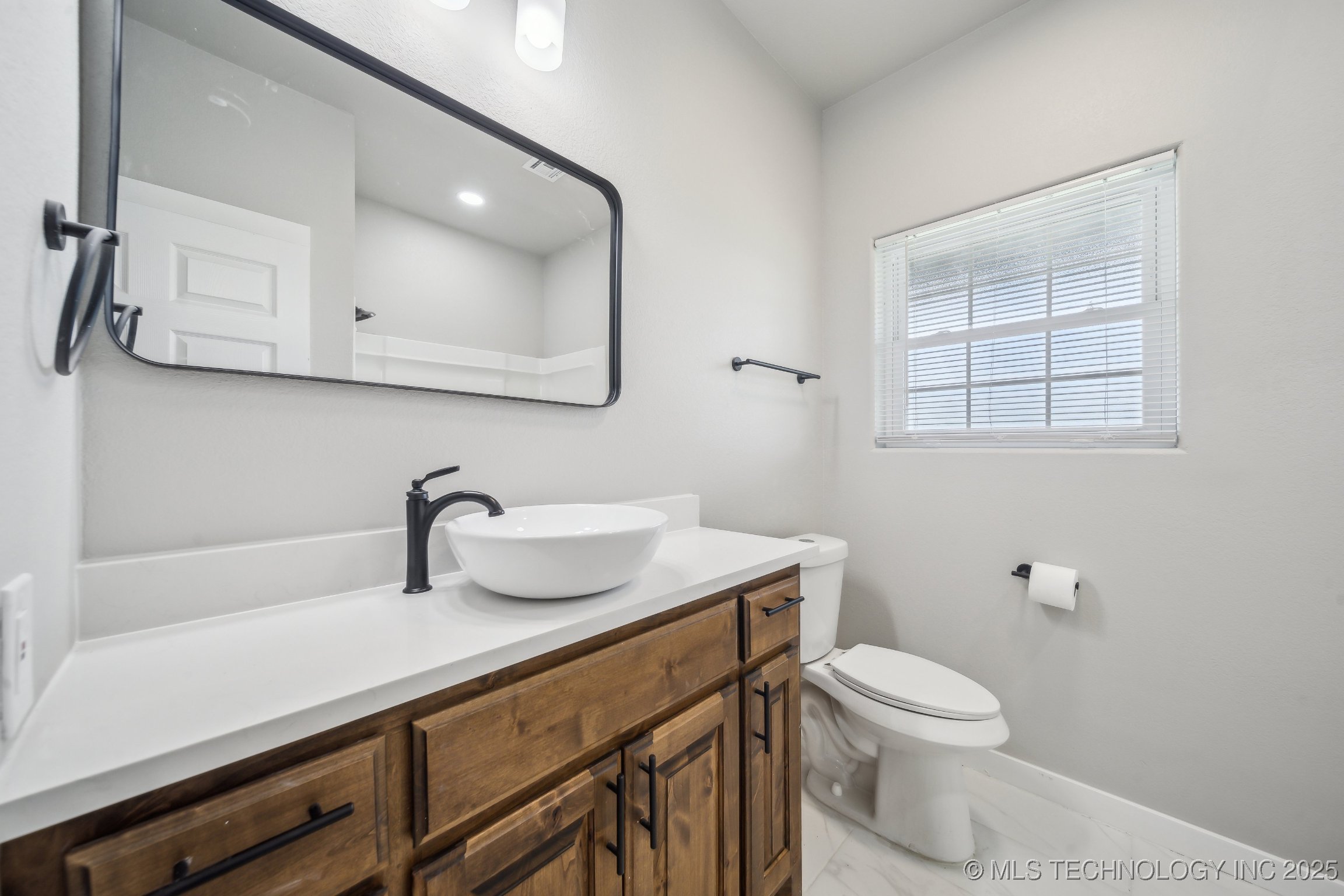 2624 N 434 Property Photo 40
