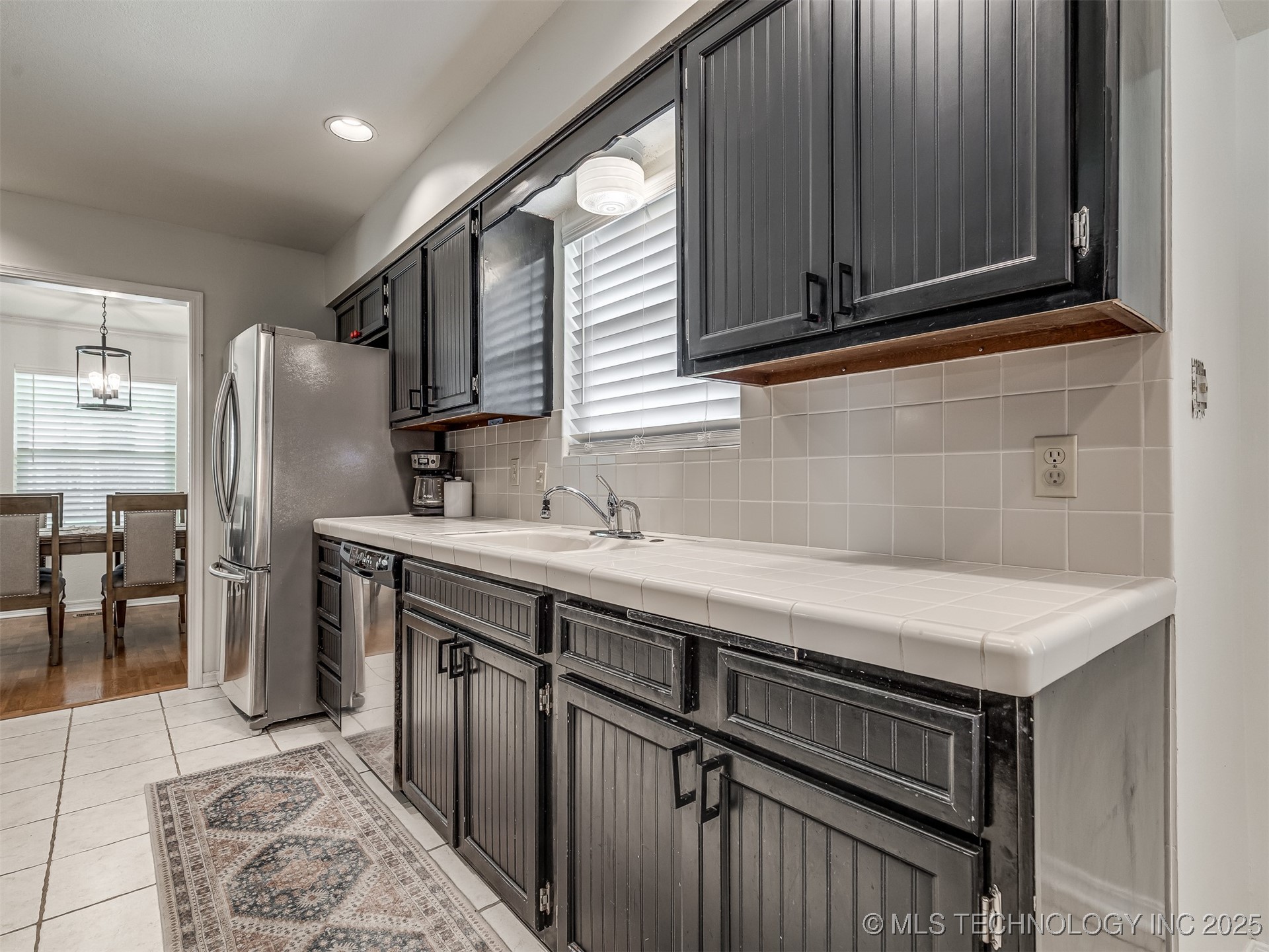 406 Fairway Drive Property Photo 12